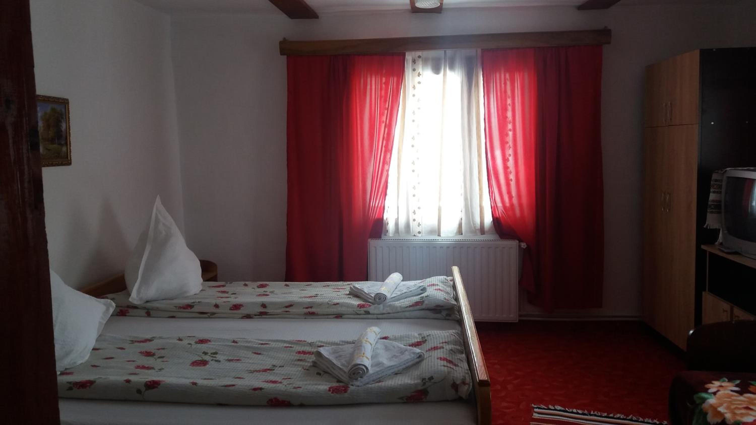 Triple Room with Private Bathroom photo 2