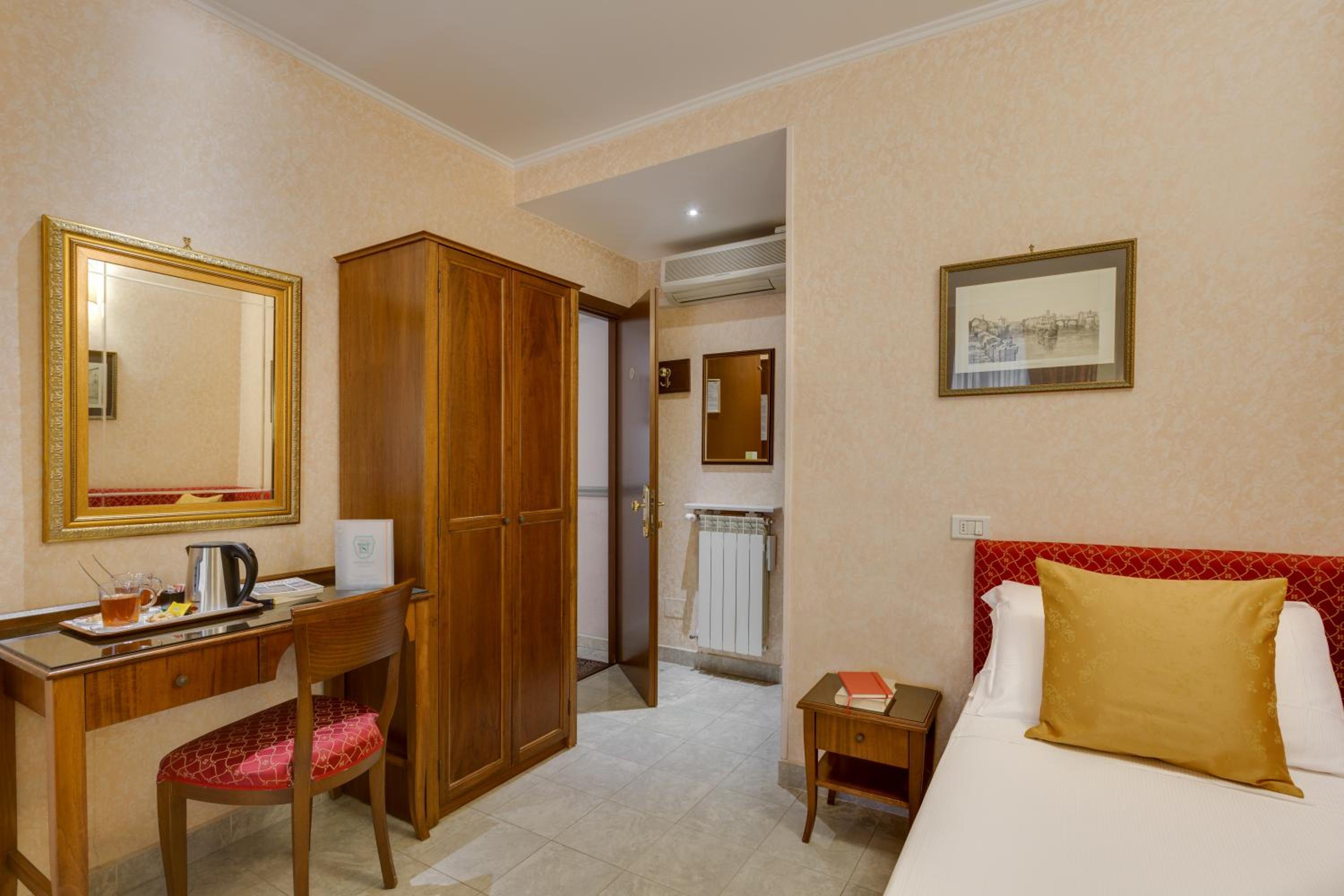 Quadruple Room photo 3