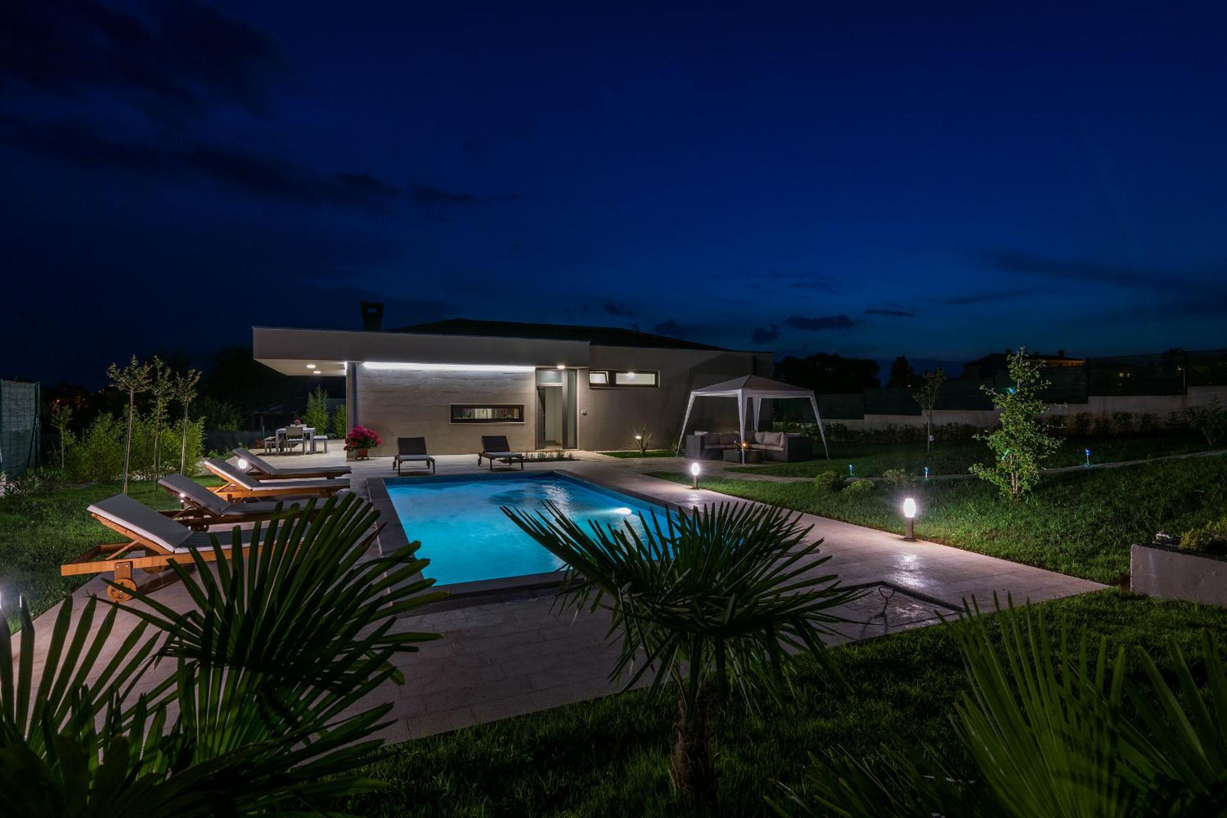 Villa with Private Pool photo 2