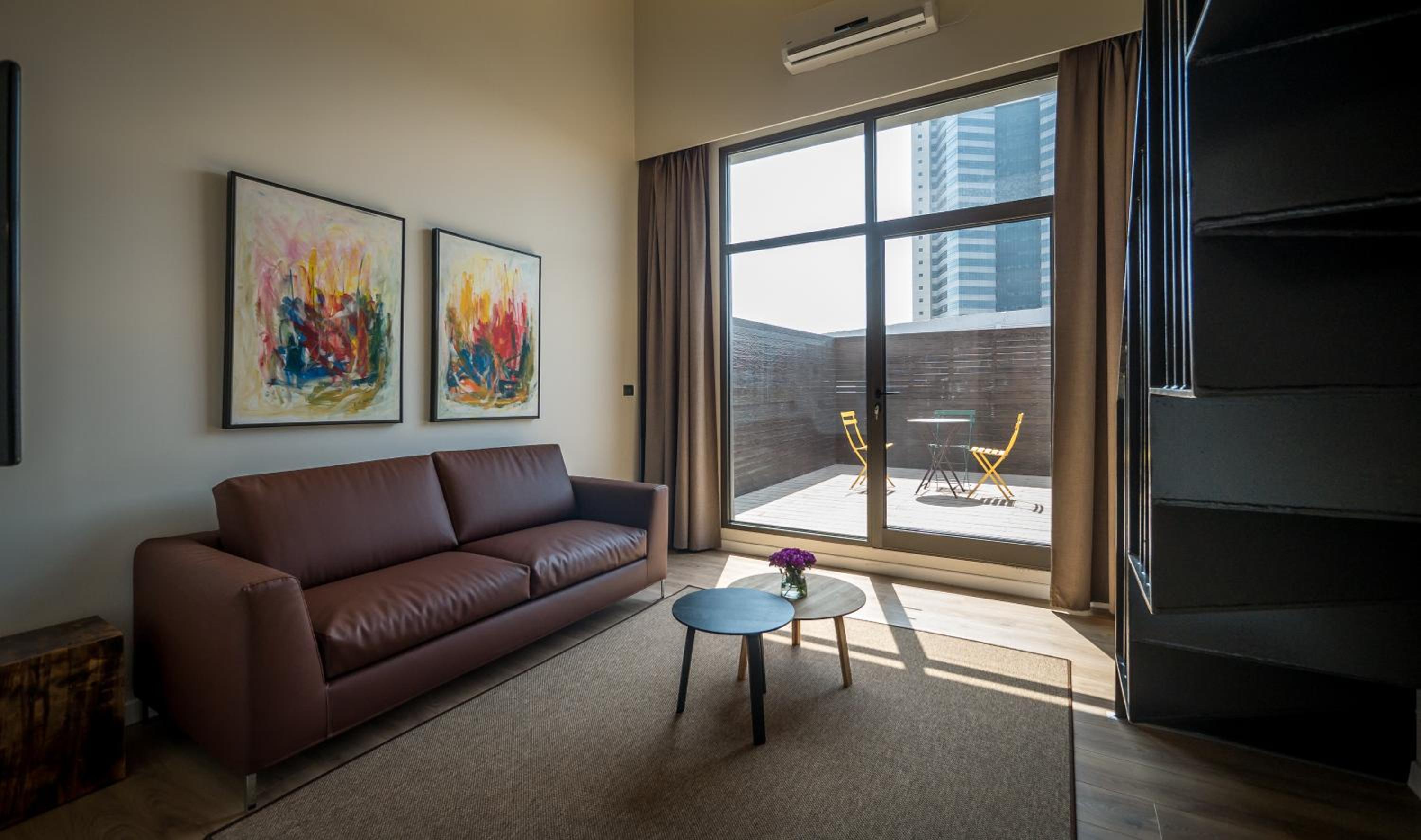 Deluxe Suite Balcony - Photo 2