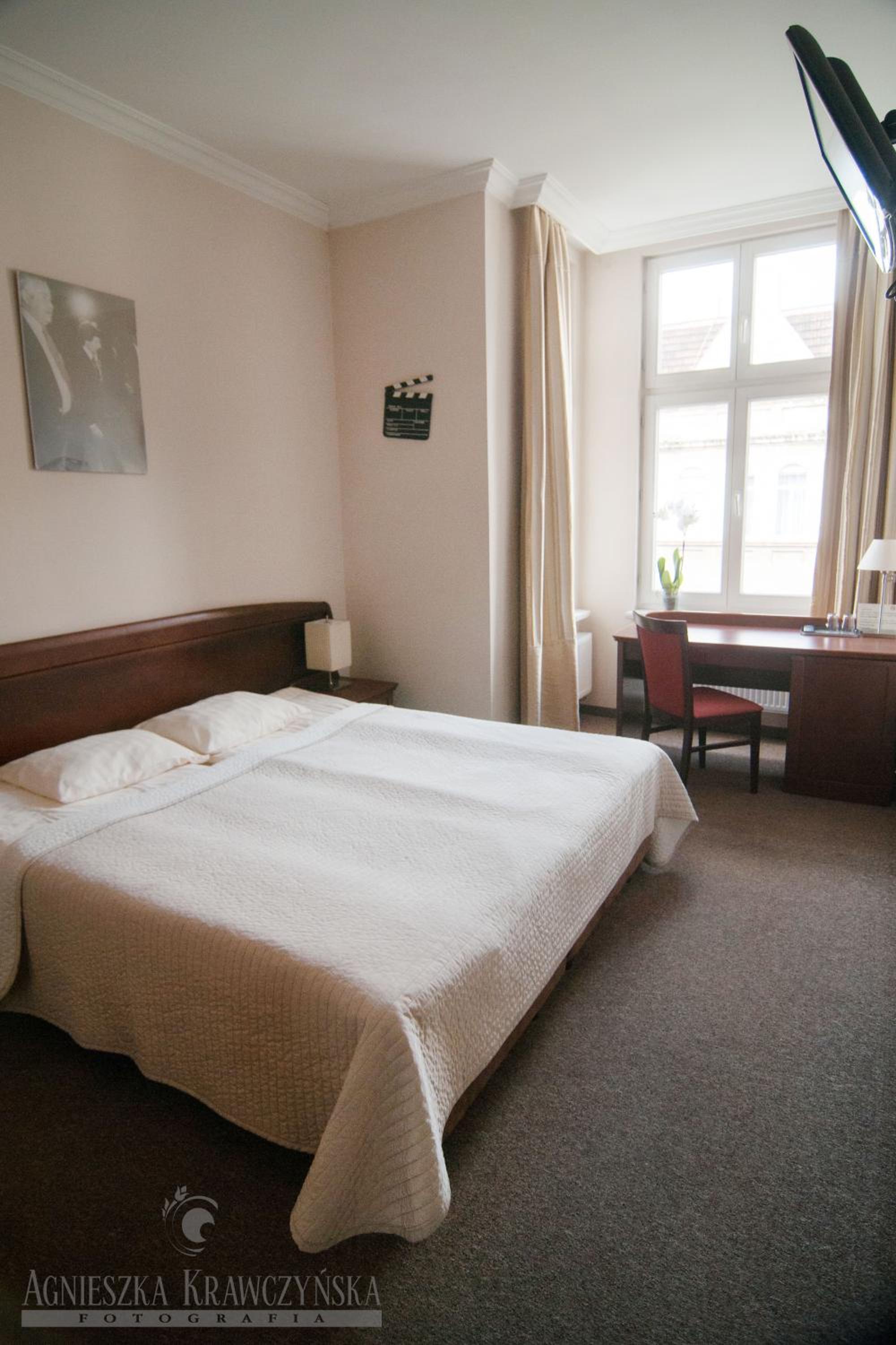 Double Room - Photo 5