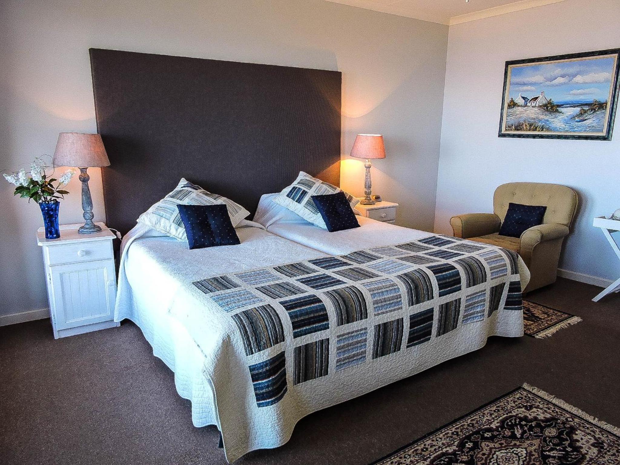 Deluxe Double Room with Sea View - Photo 10