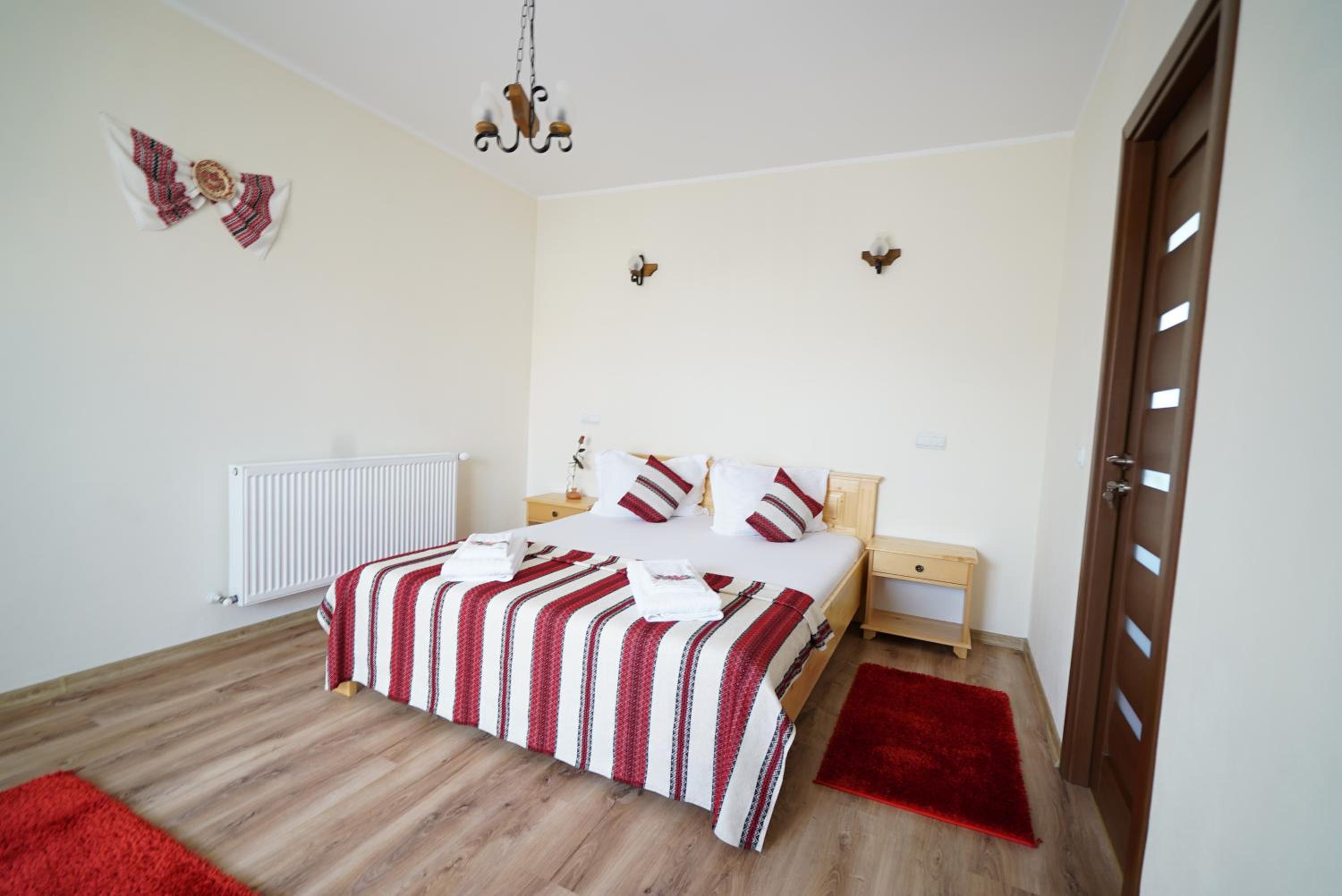 Double Room with Private Bathroom photo 2