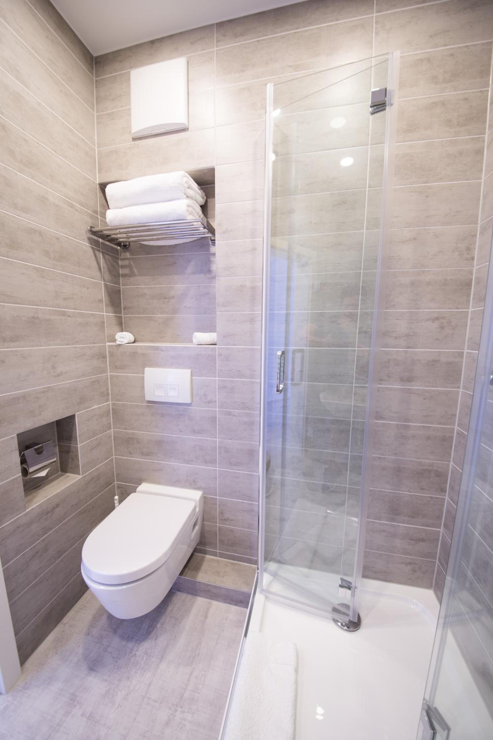 Double Room - Photo 4