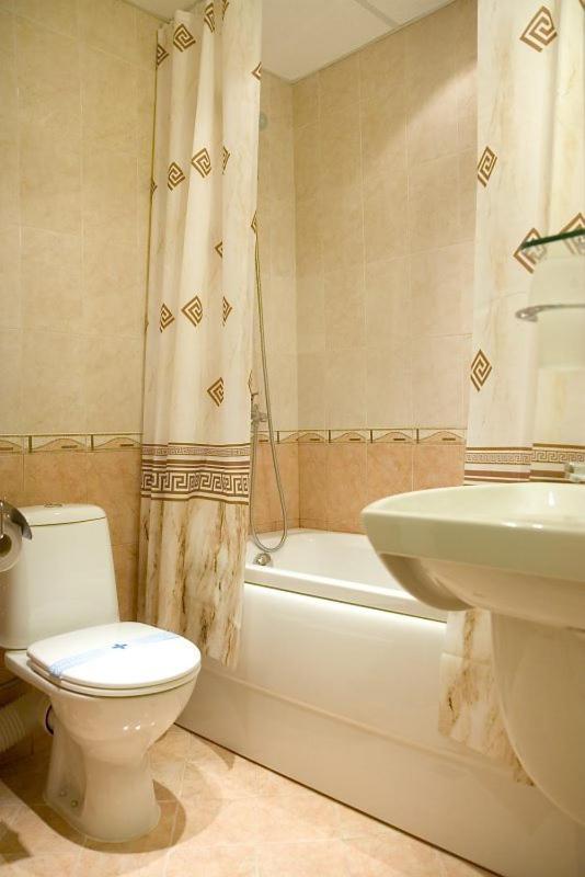 Junior Suite with Balcony (2 Adults + 2 Children)  - Photo 6