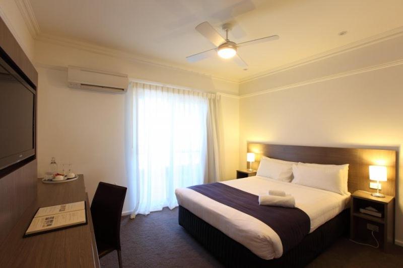 Double Room with Balcony photo 2