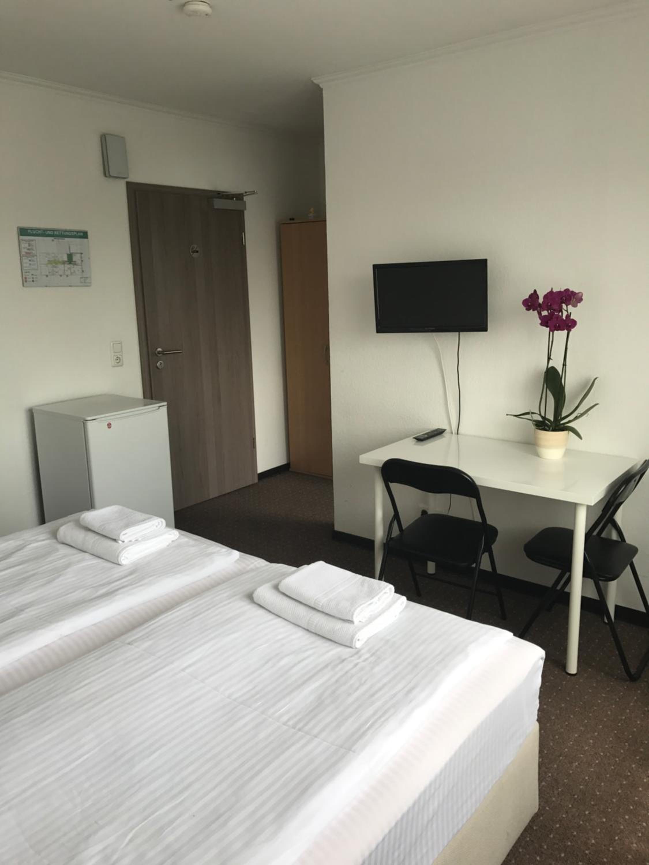 Double or Twin Room photo 1