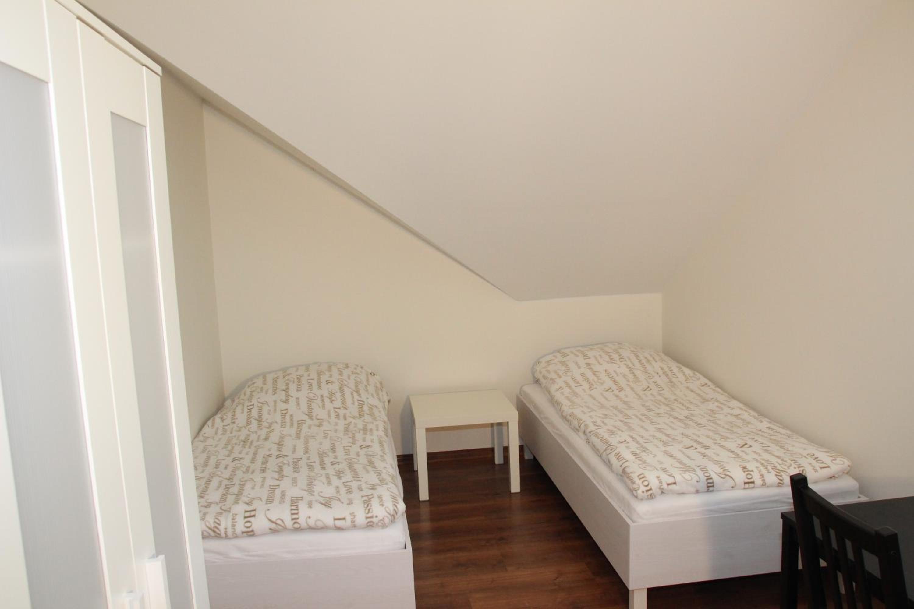 Standard Double Room with Shared Bathroom photo 3