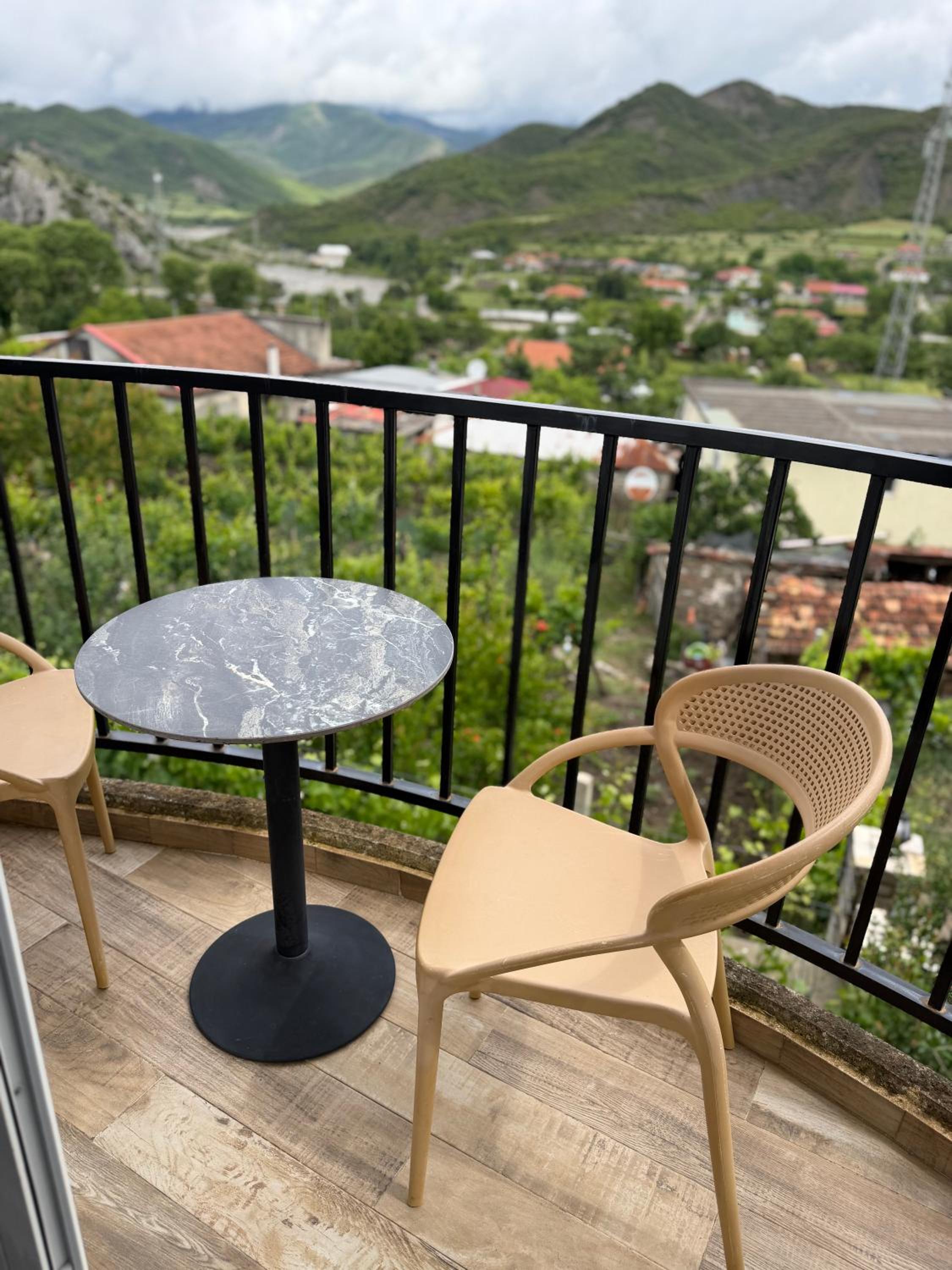 Standard Twin Room with Garden View
