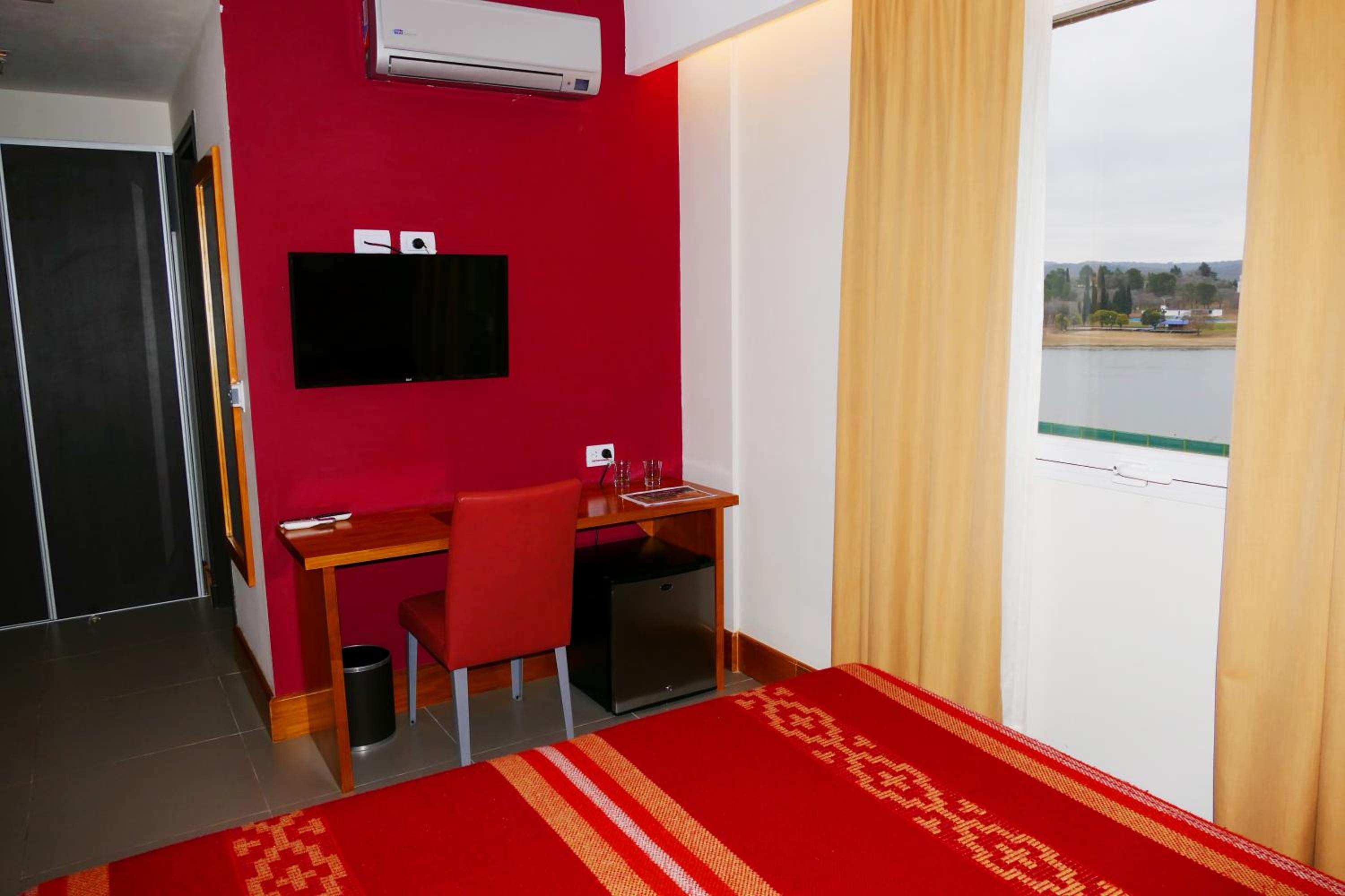 Double Room with Lake View photo 1