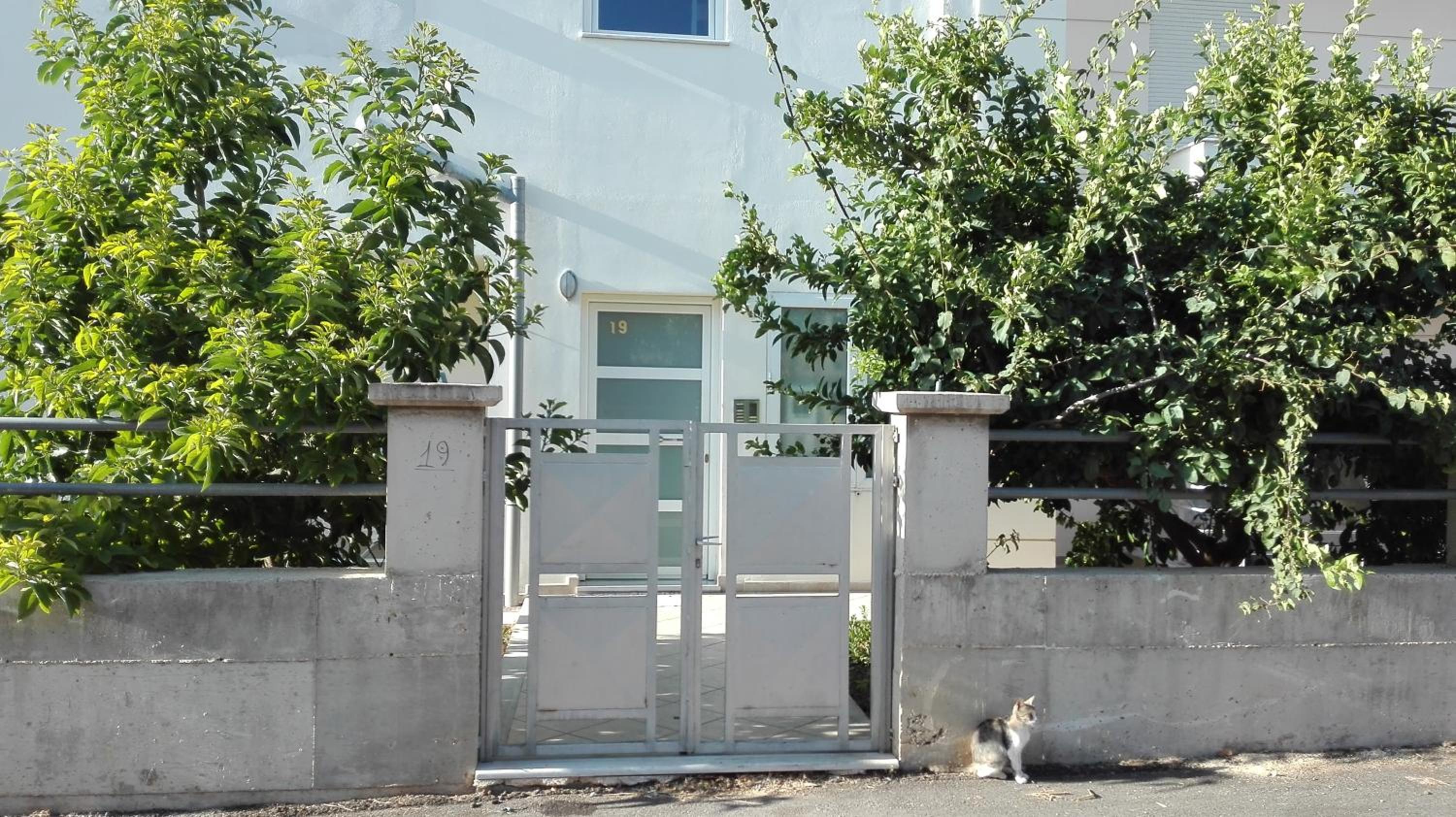 Studio Apartment with Sea View - Photo 5