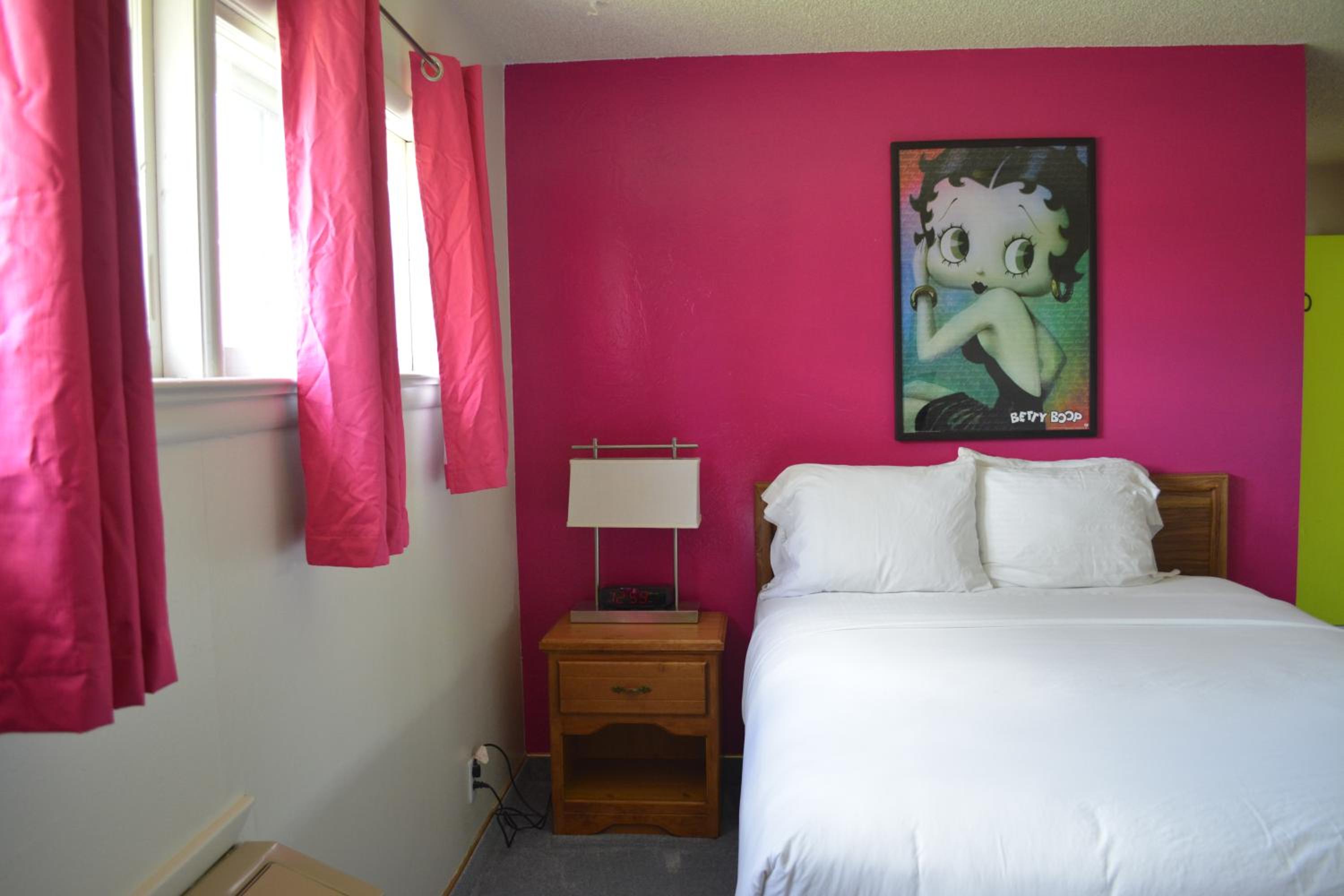 Queen Room