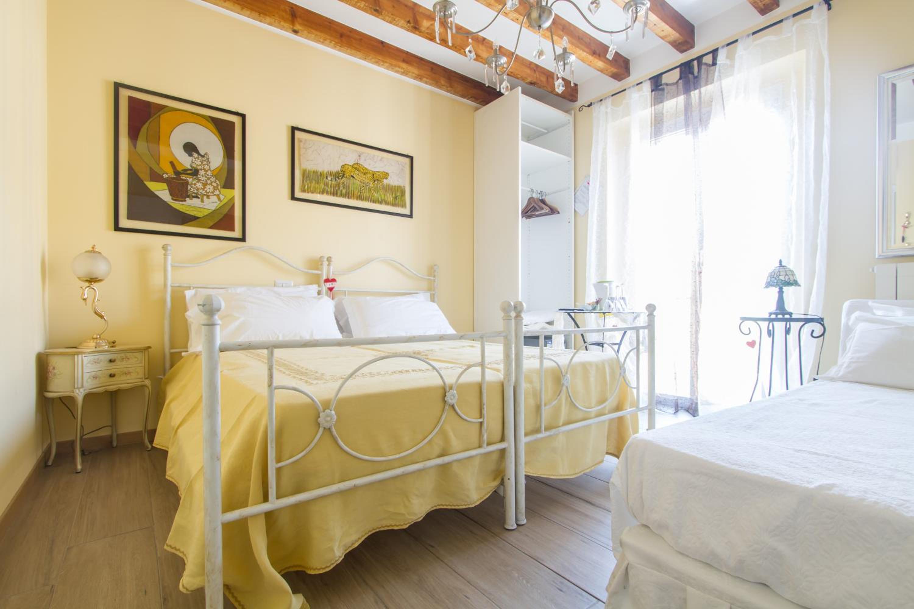 Triple Room with Private Bathroom