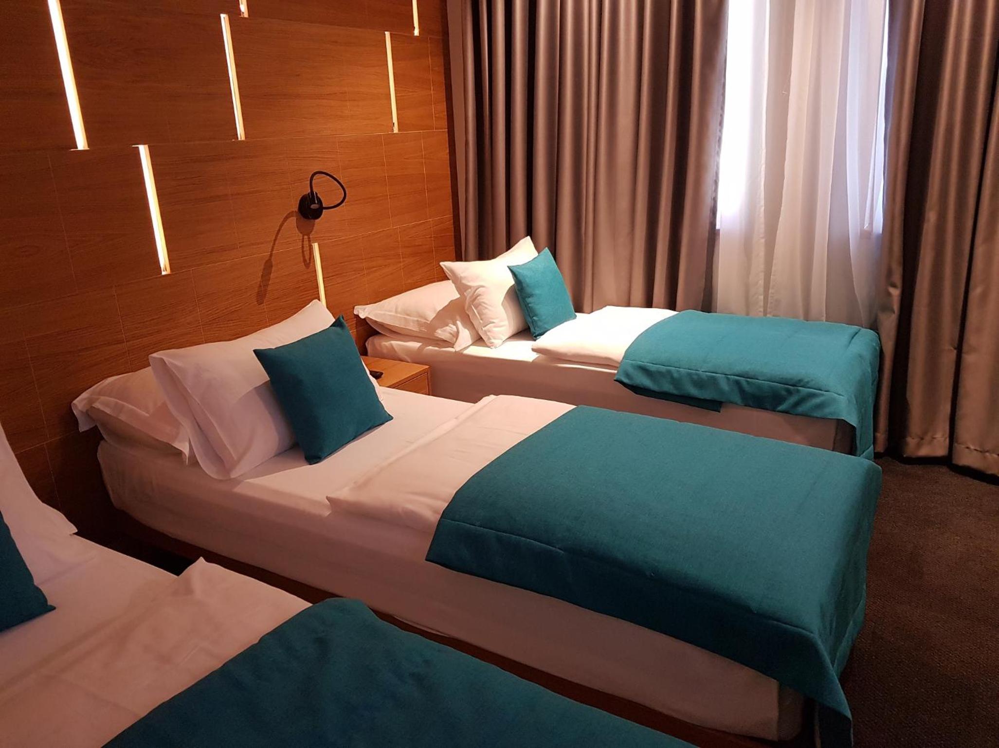 Deluxe Triple Room photo 1