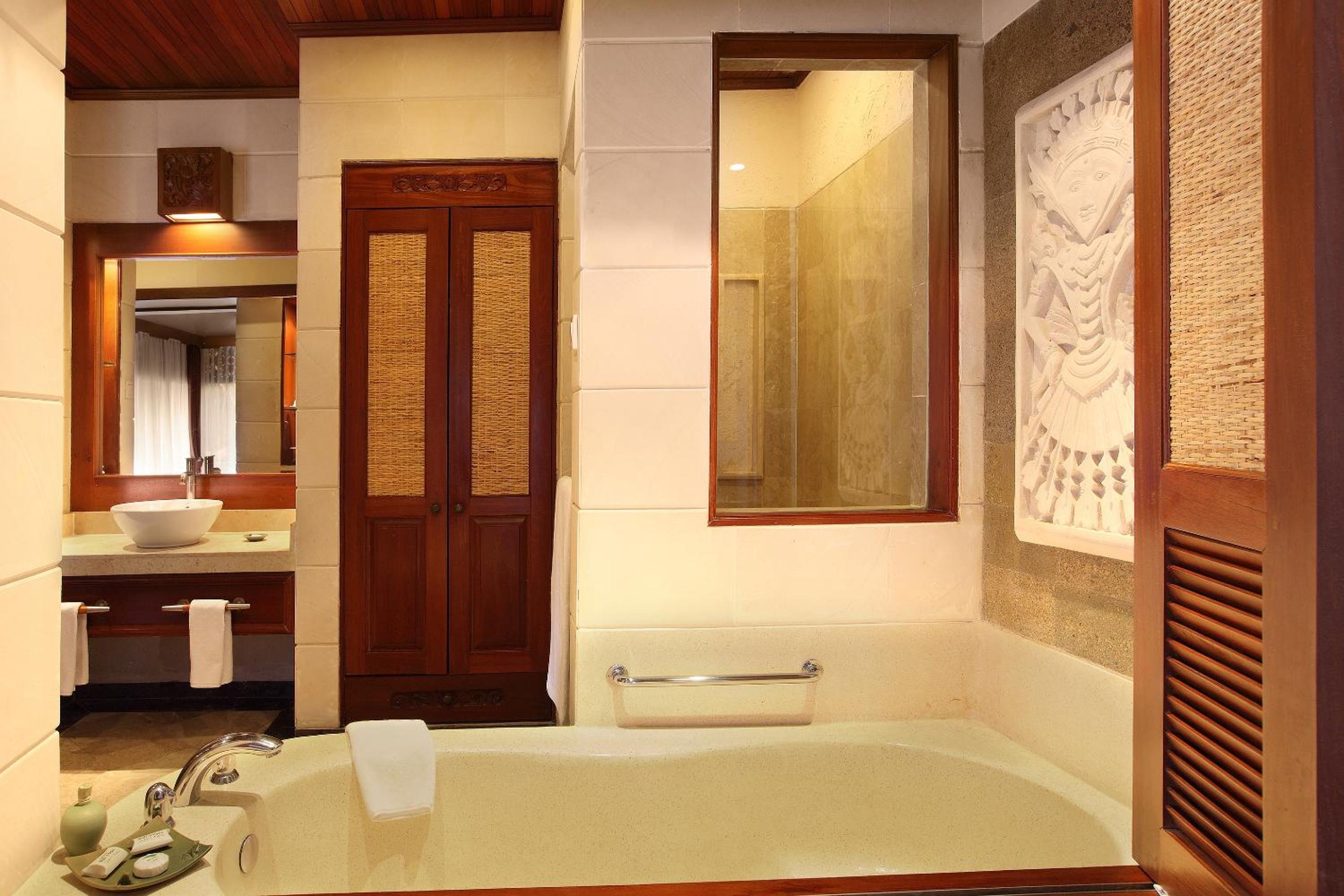 Deluxe Double or Twin Room - Photo 4