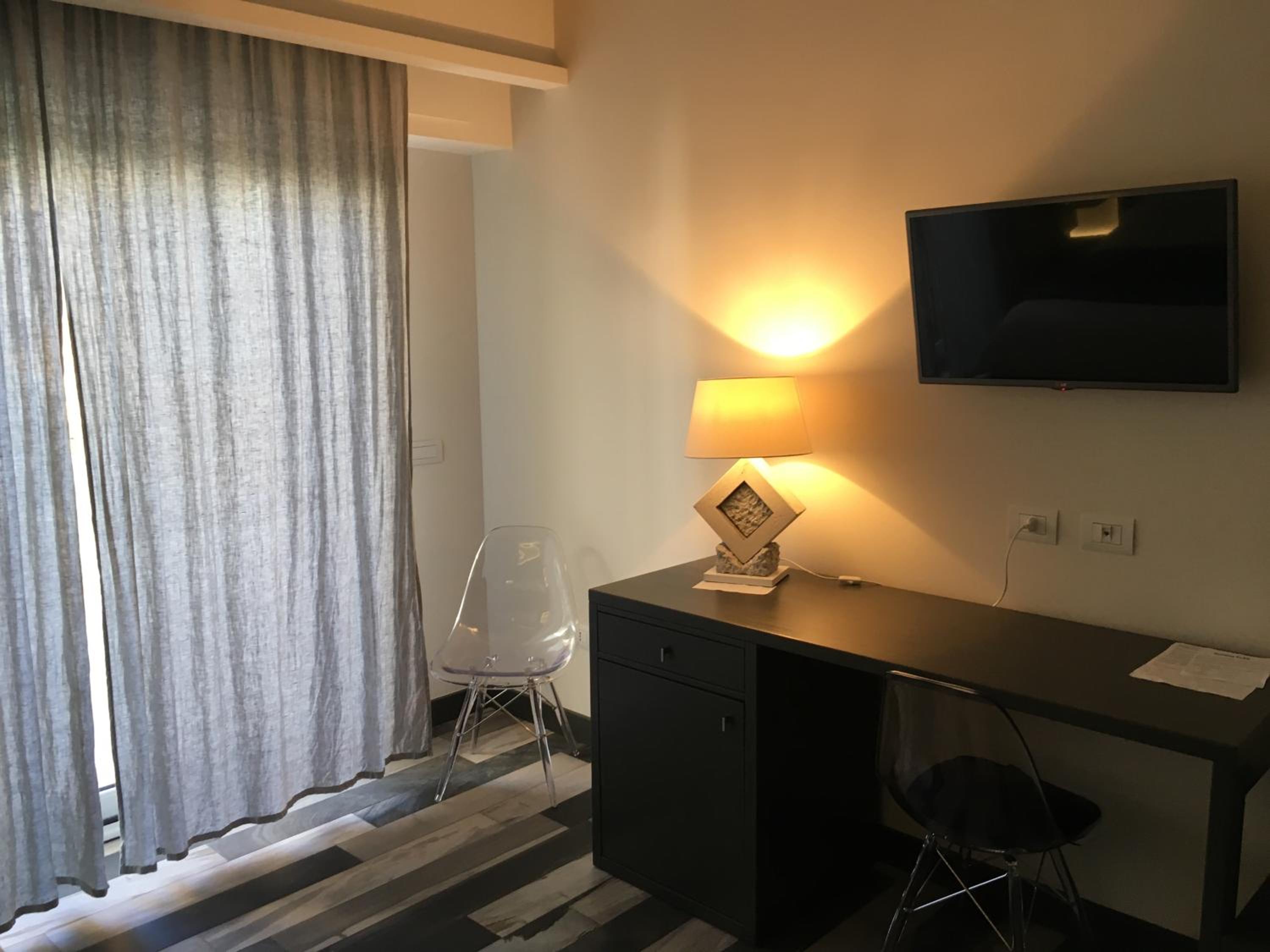Triple Room with Terrace photo 3