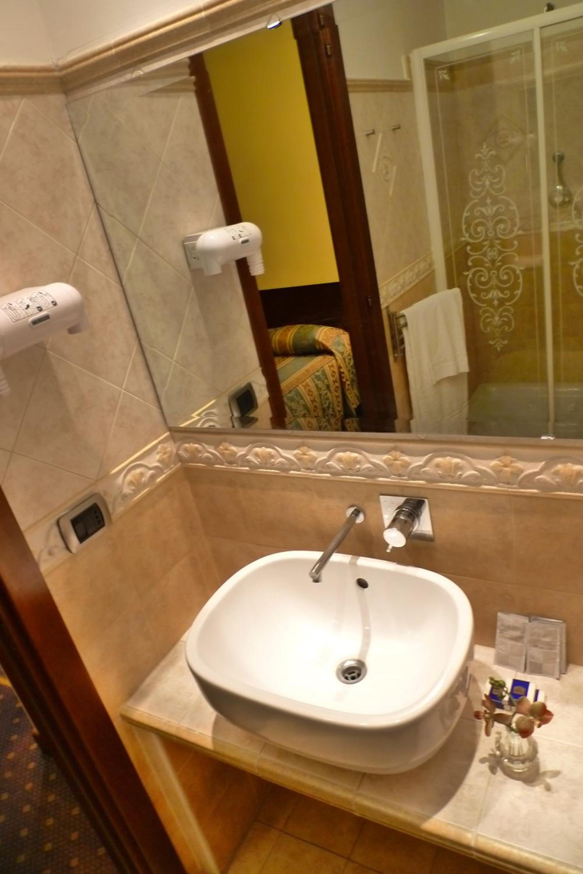 Triple Room - Photo 4
