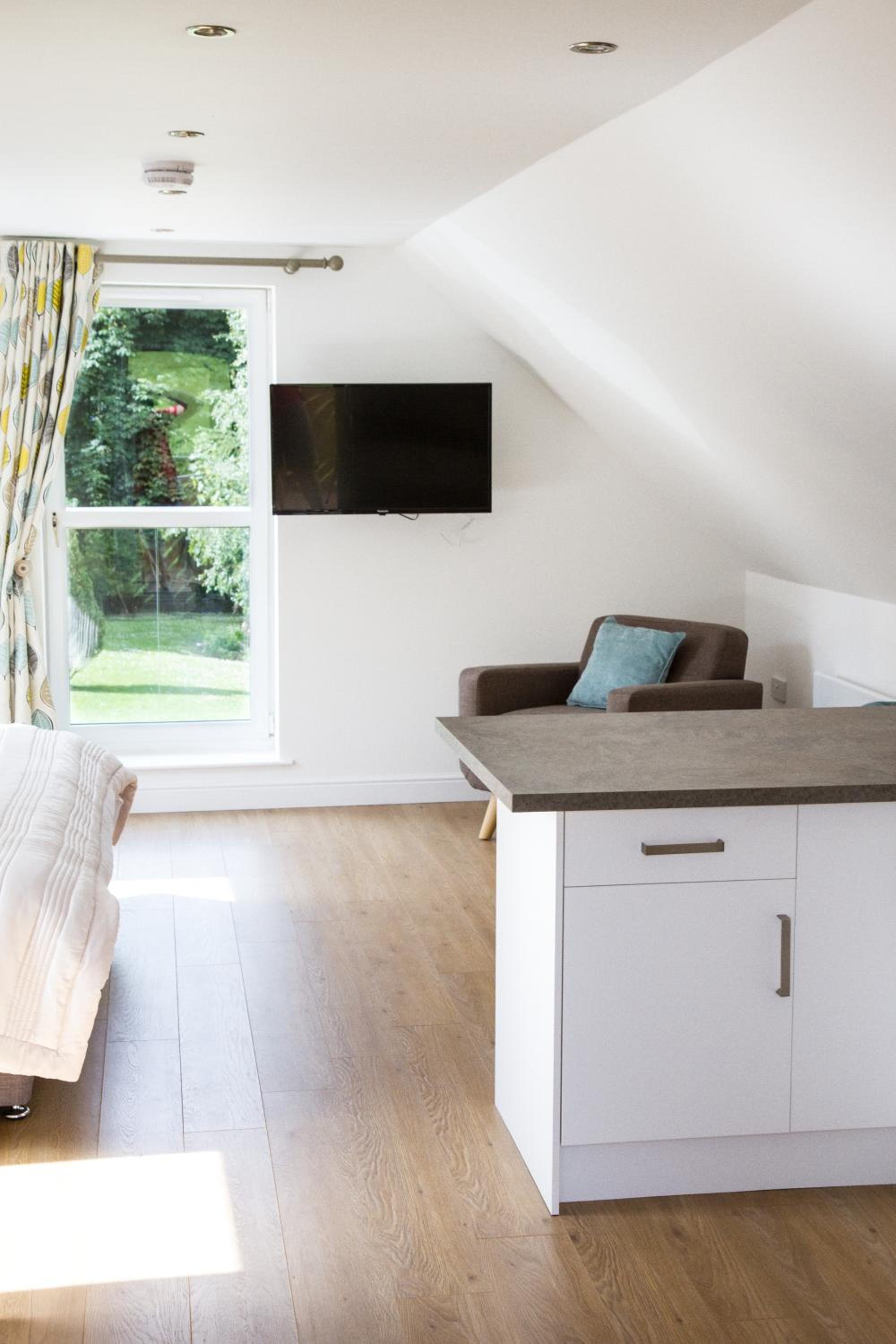 Studio Apartment photo 1