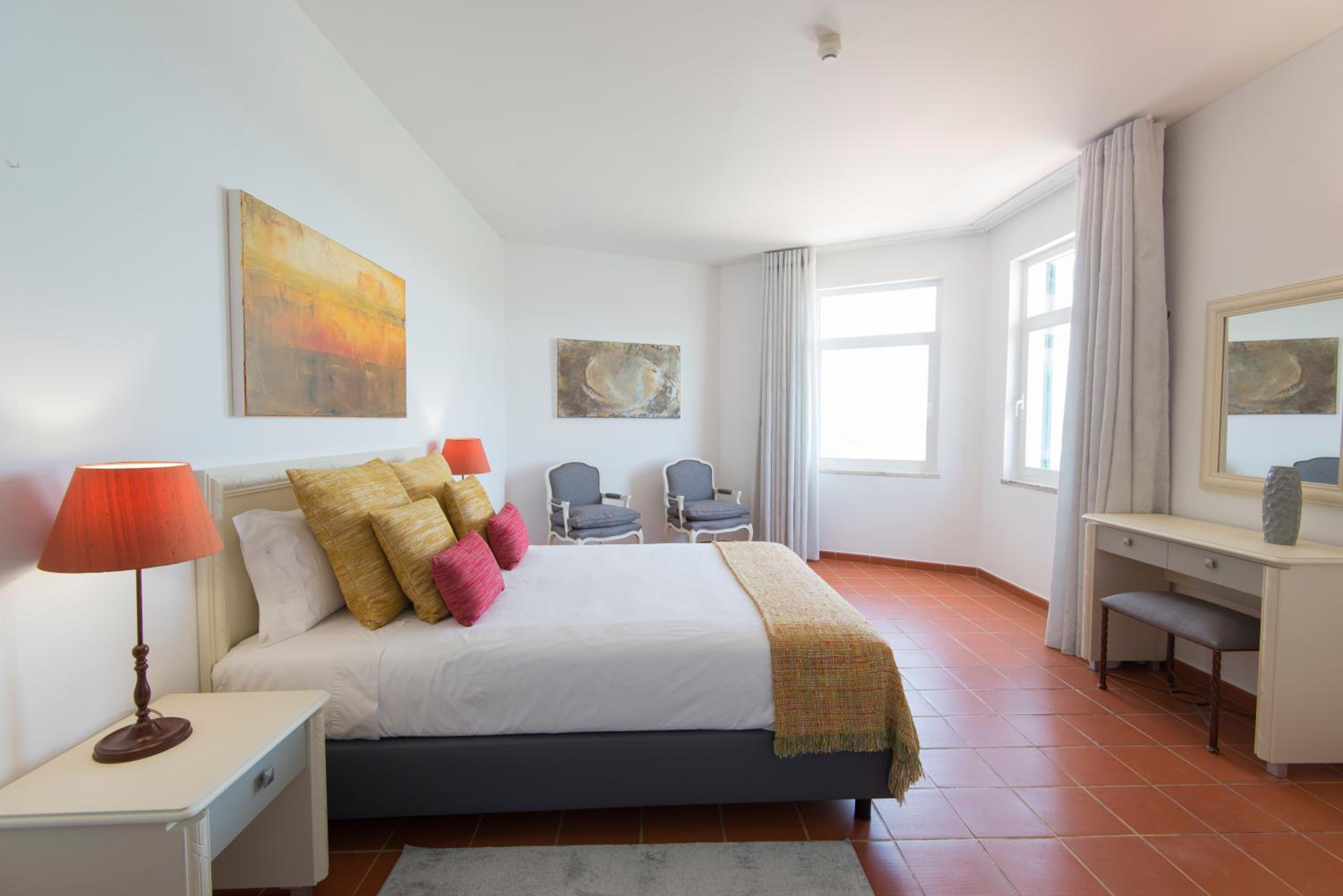 Superior Double or Twin Room with Lake View photo 2