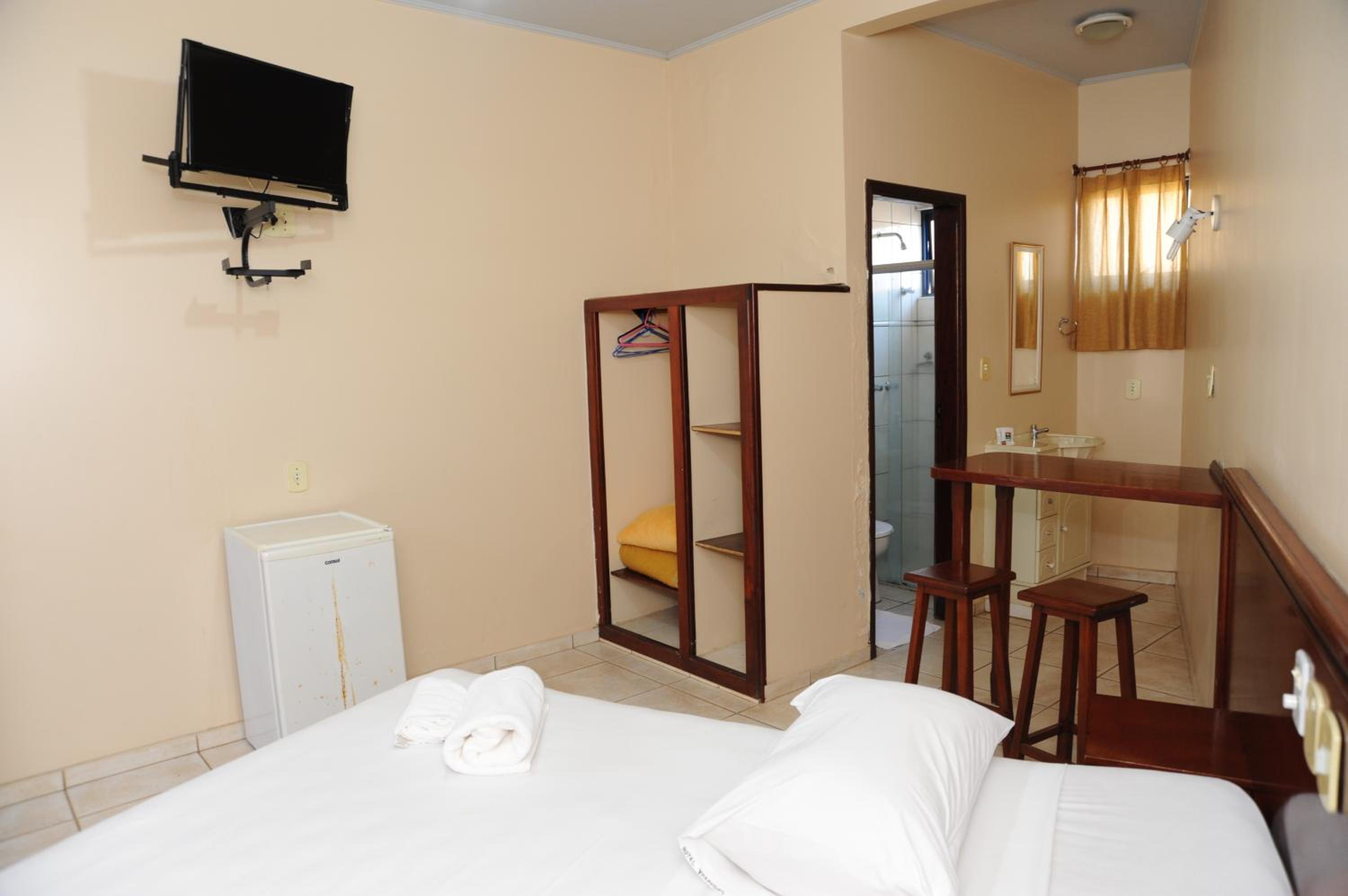 Deluxe Double or Twin Room photo 1