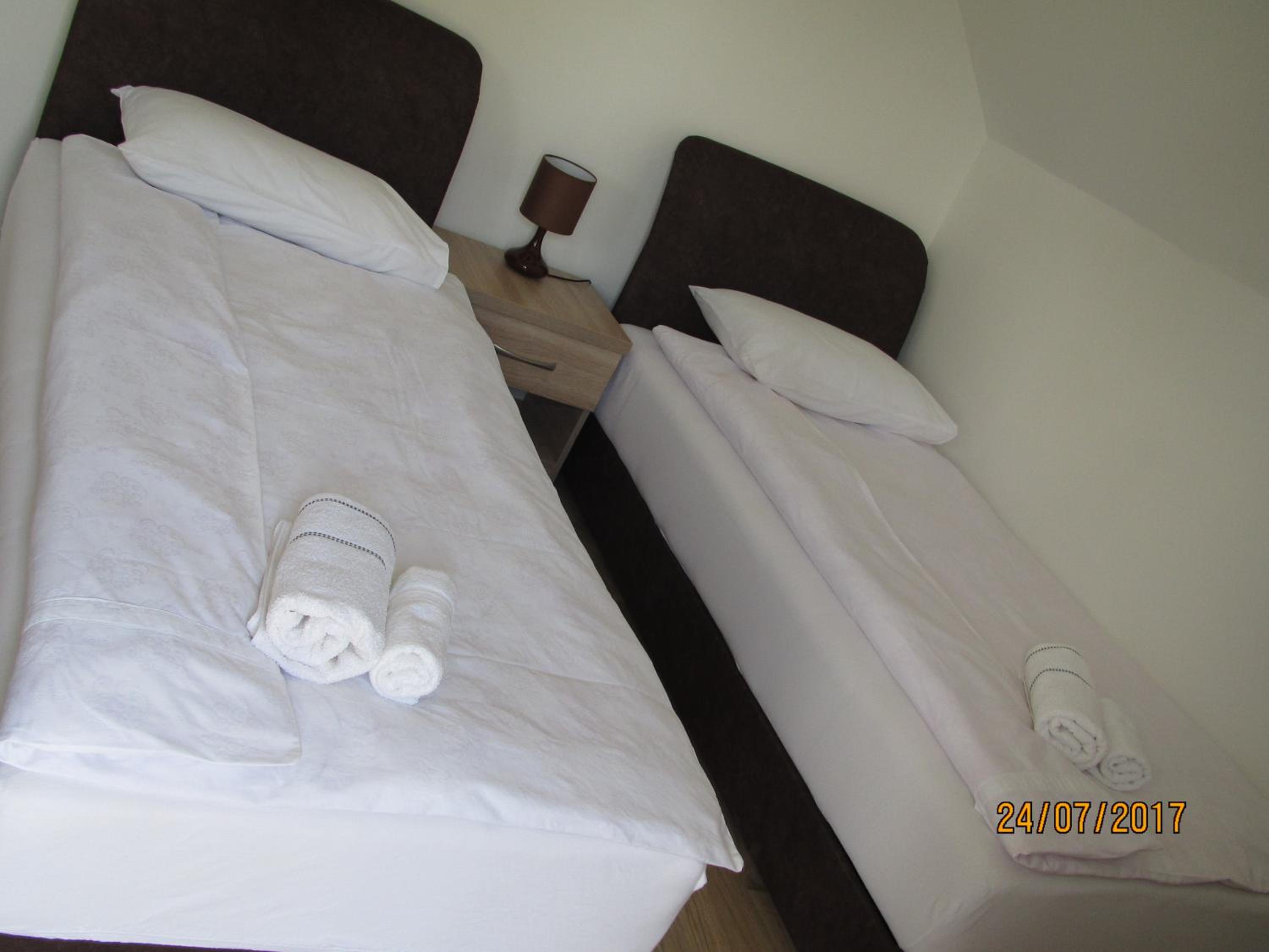 Studio with Twin Bed and Terrace photo 1