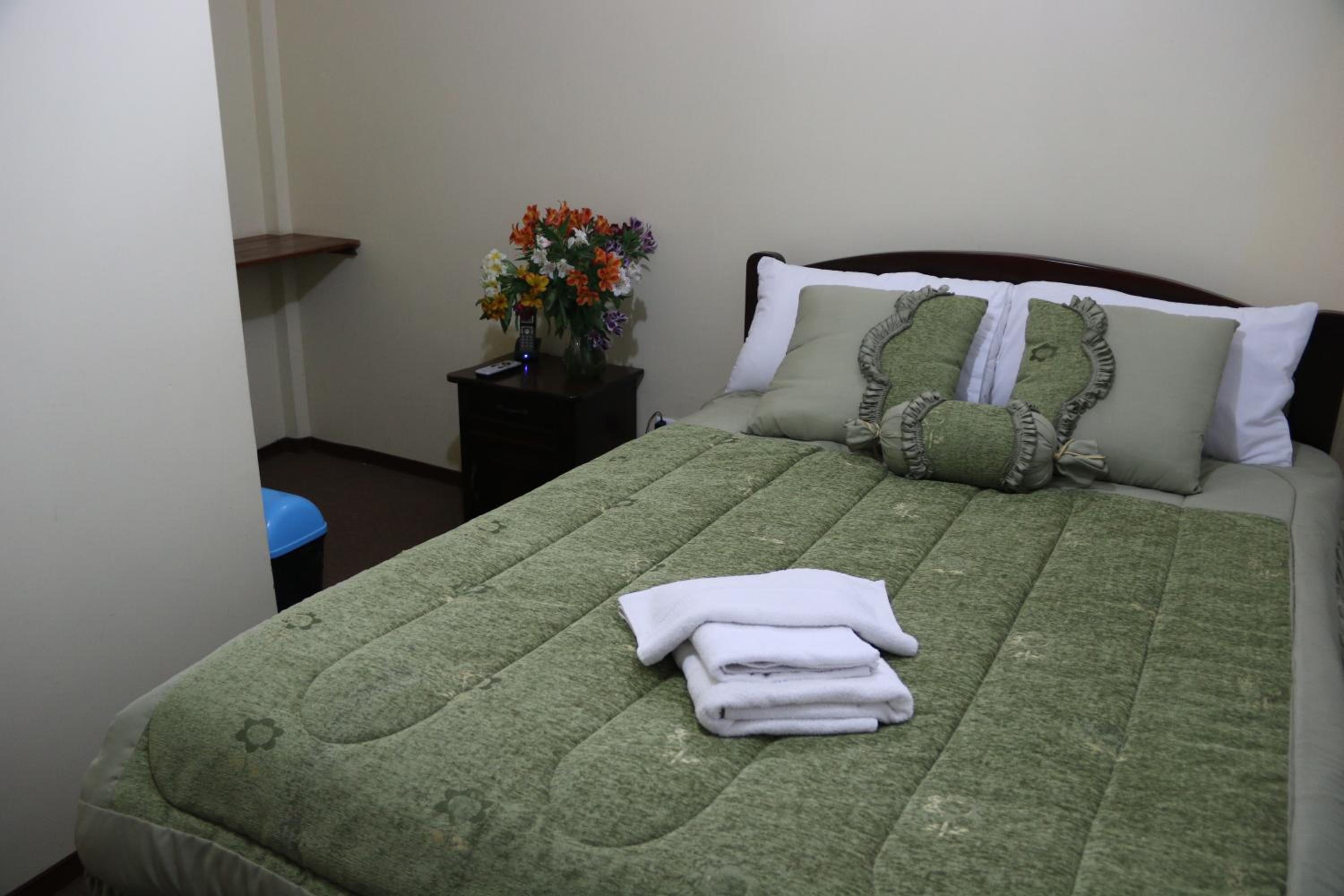 Double Room with Private Bathroom photo 3