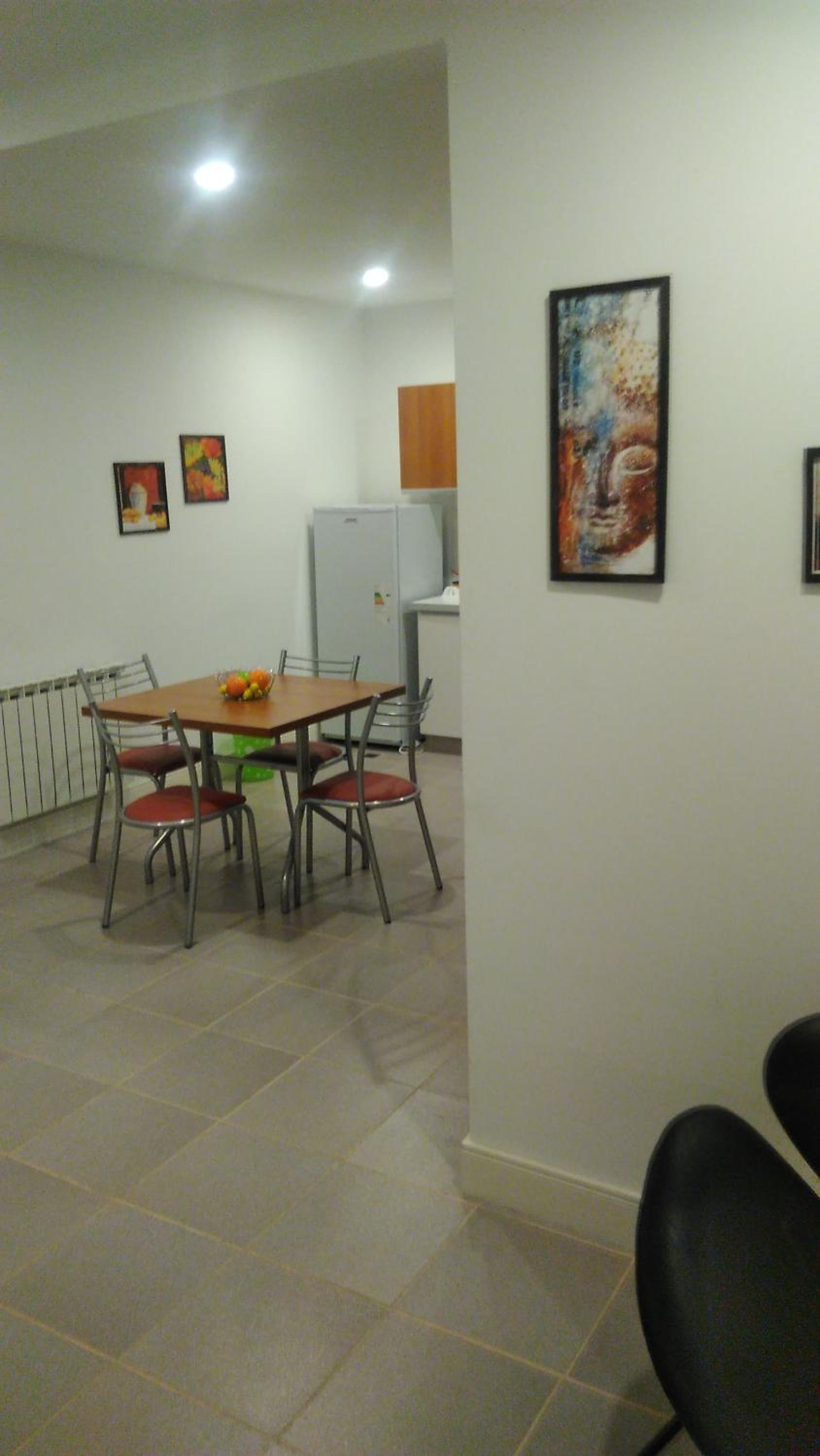 Apartment - Split Level photo 2