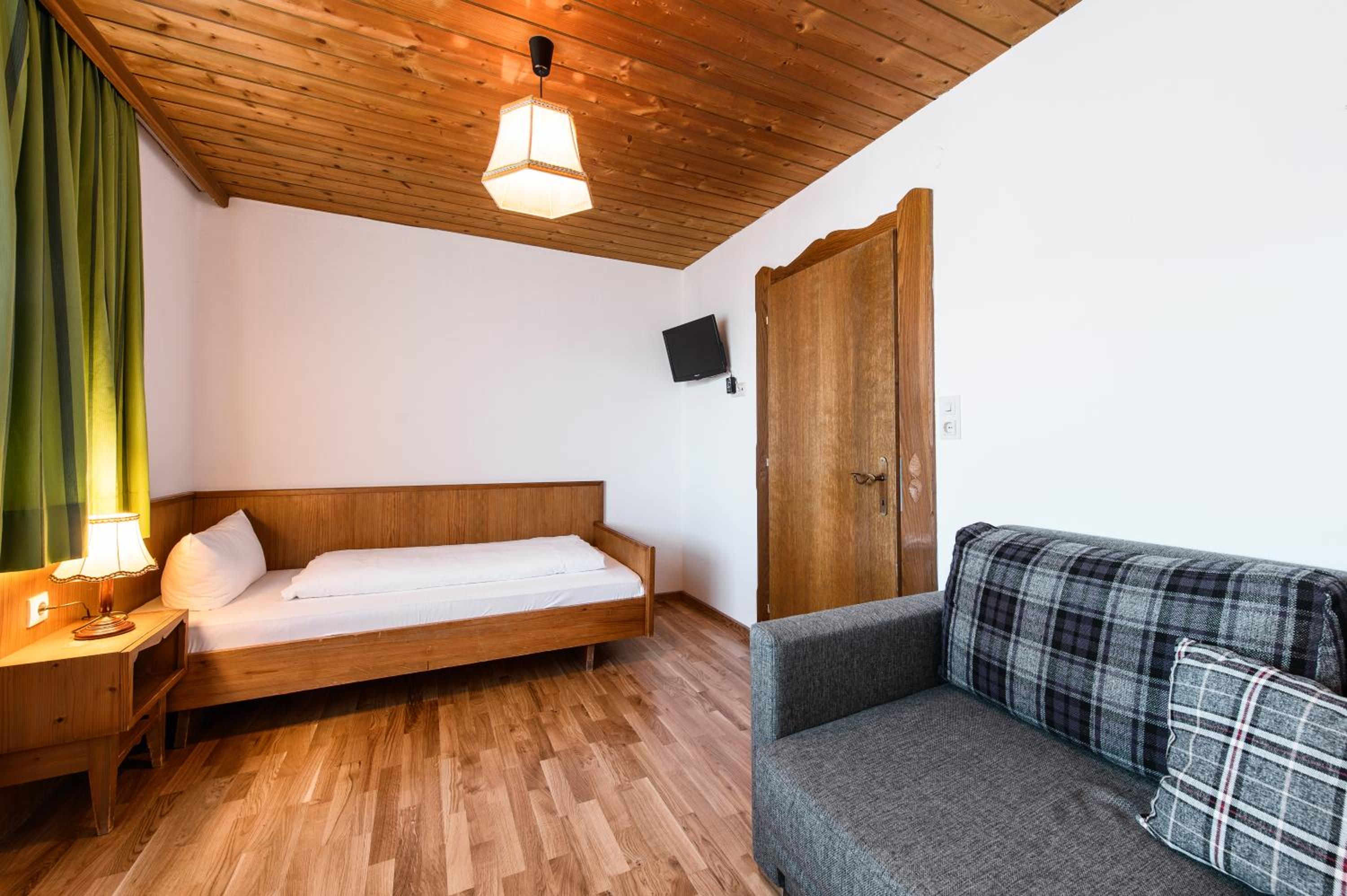 Single Room photo 1