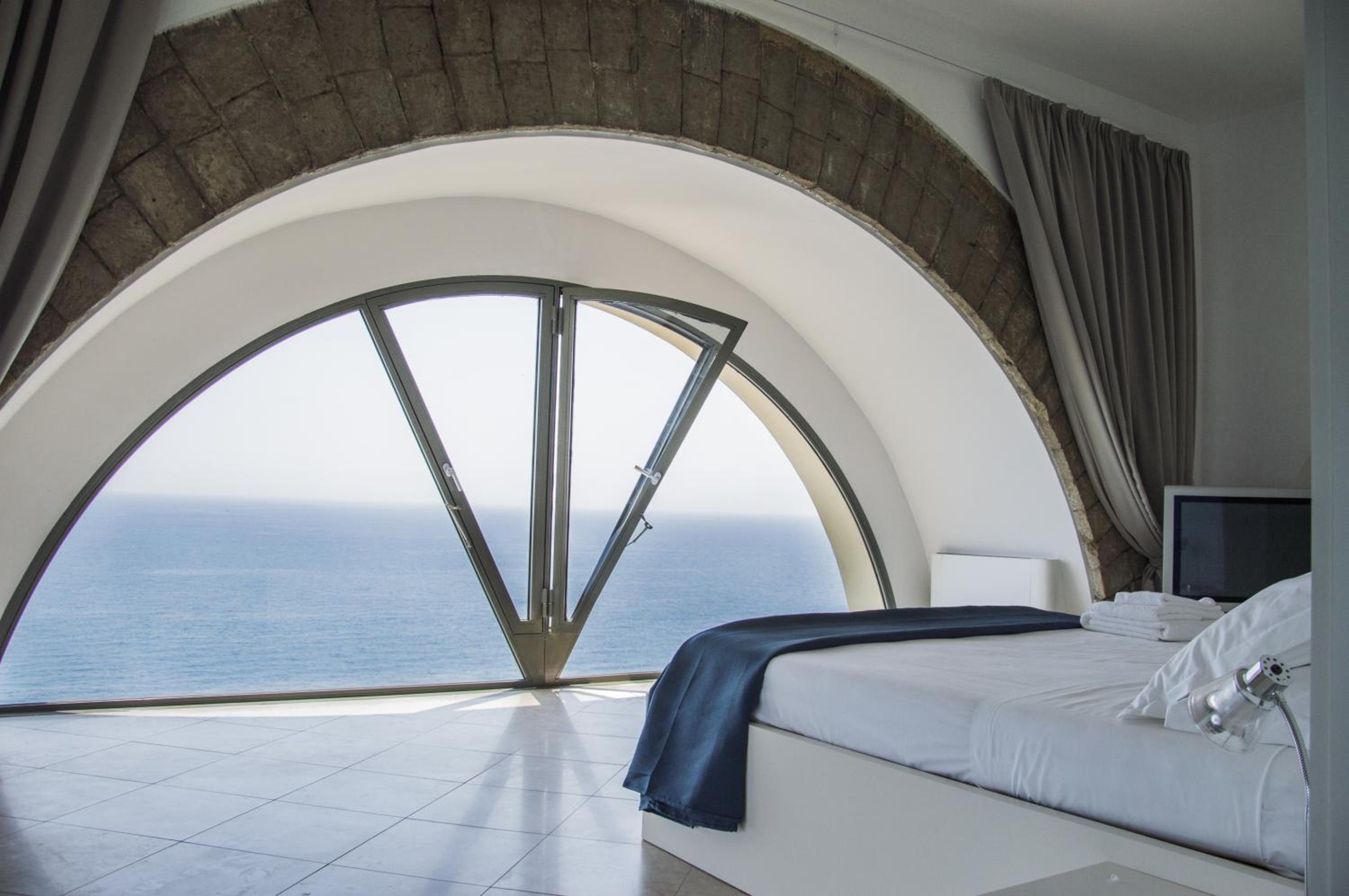Junior Suite with Sea View photo 1