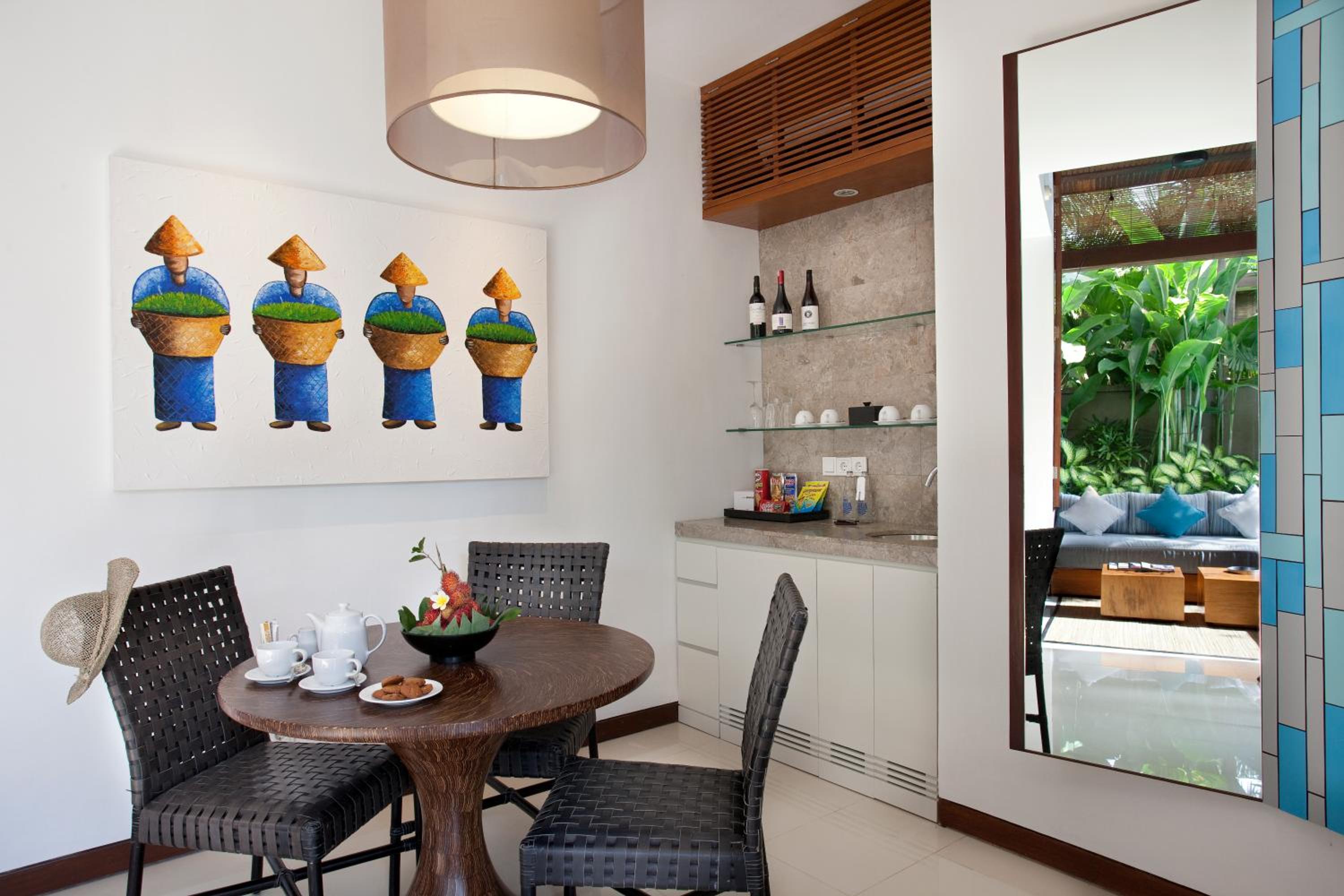 One-Bedroom Villa with Private Pool - Photo 8