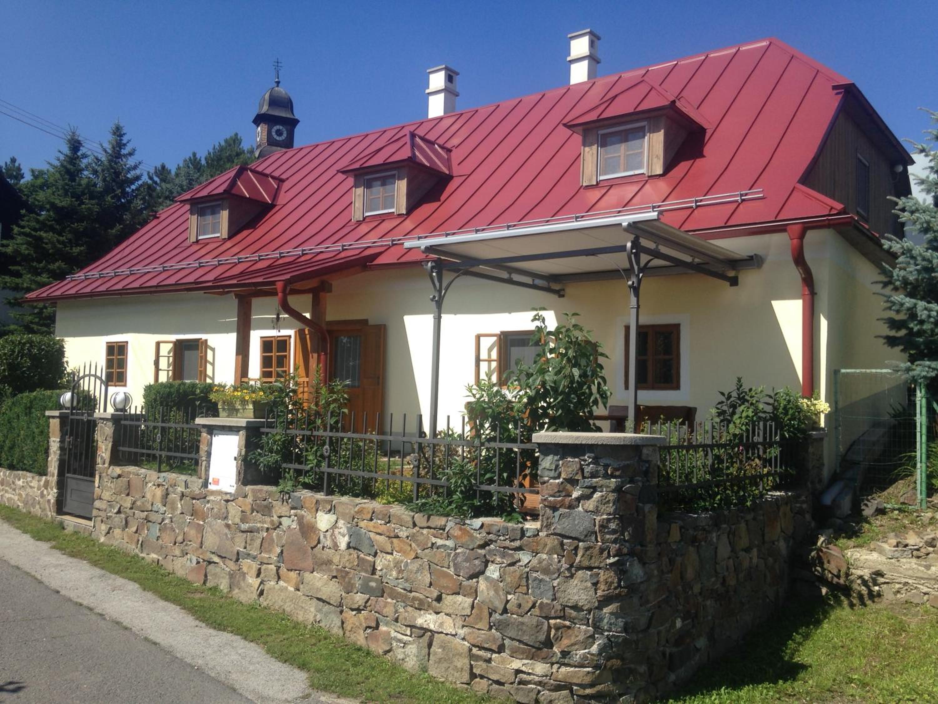 Three-Bedroom House photo 1