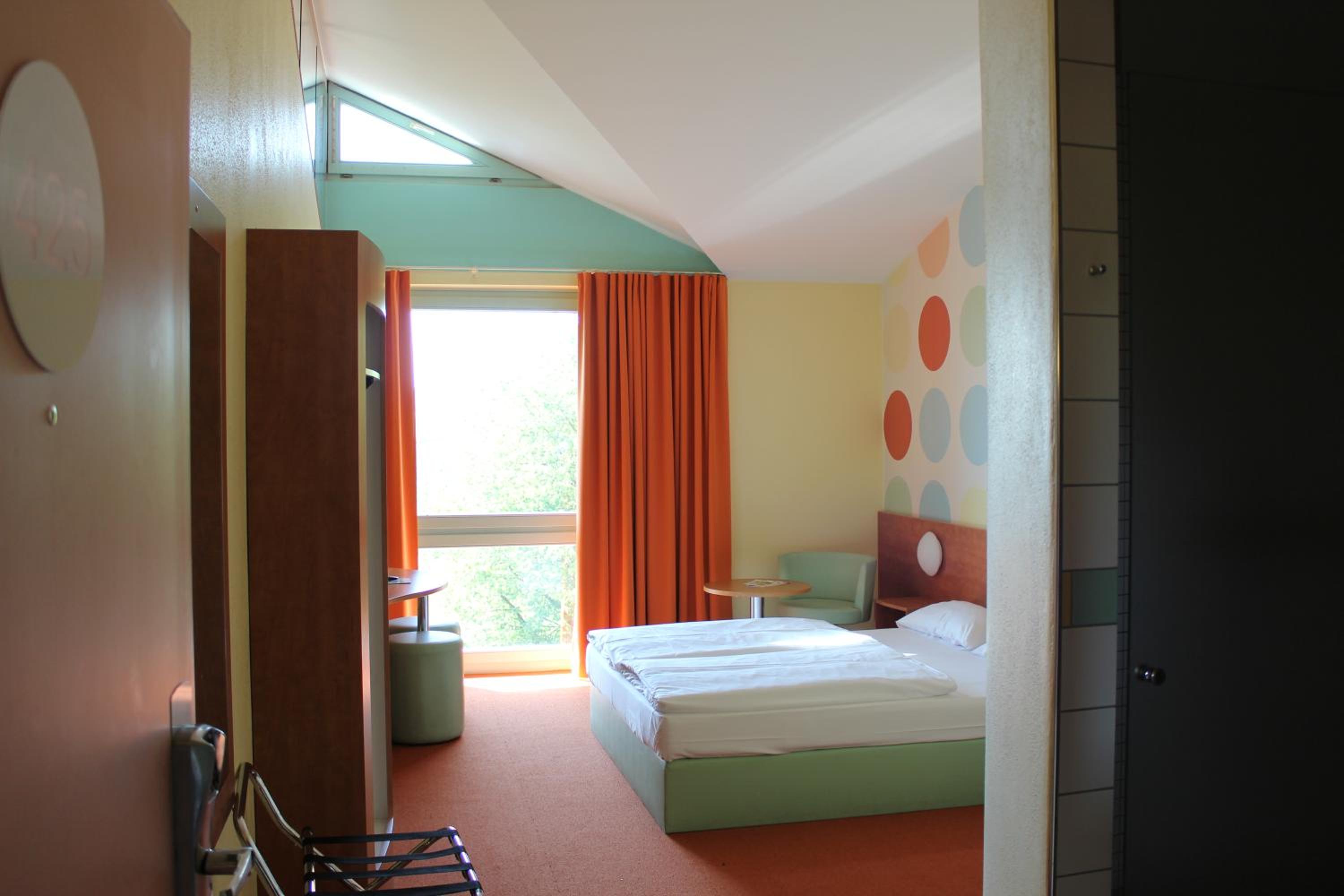 Double Room - Photo 5