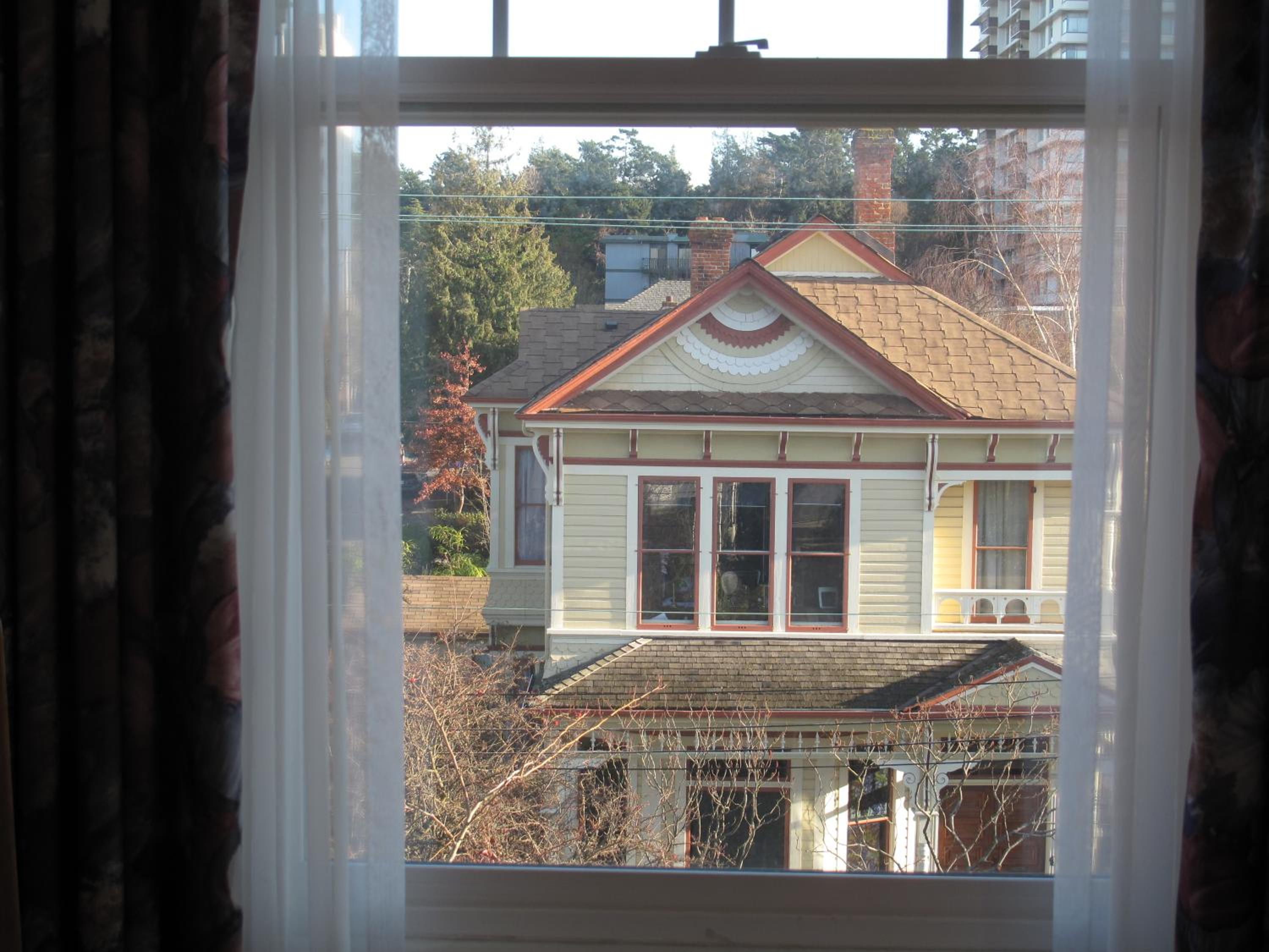 Classic King Room - Photo 3