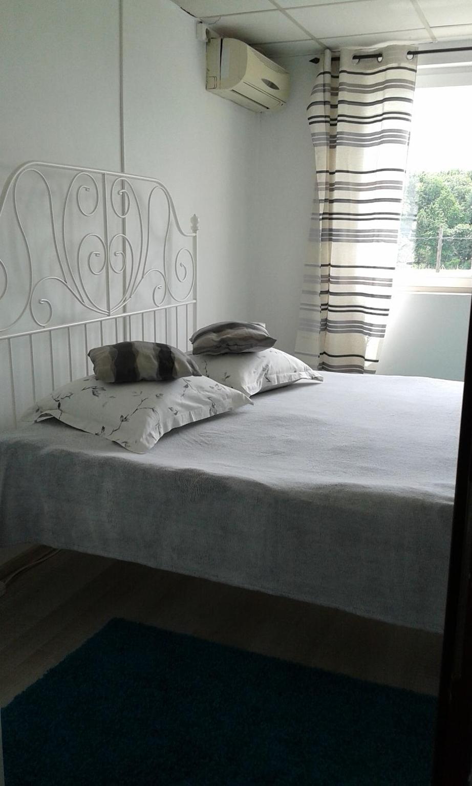 Double Room - Photo 14