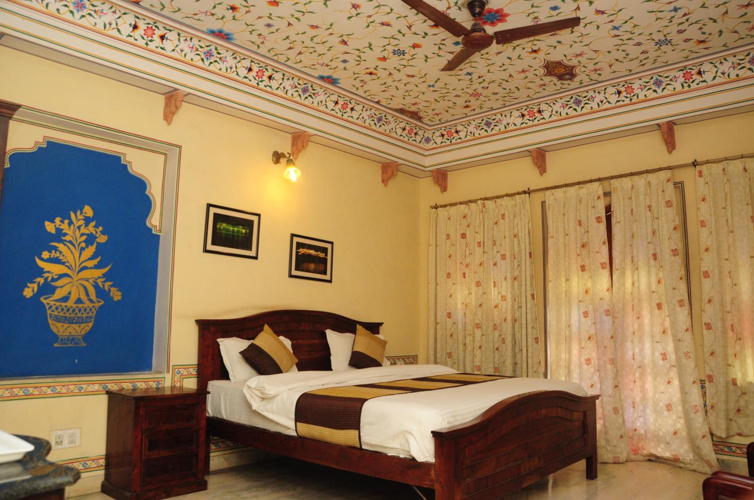 Super Deluxe Double Room