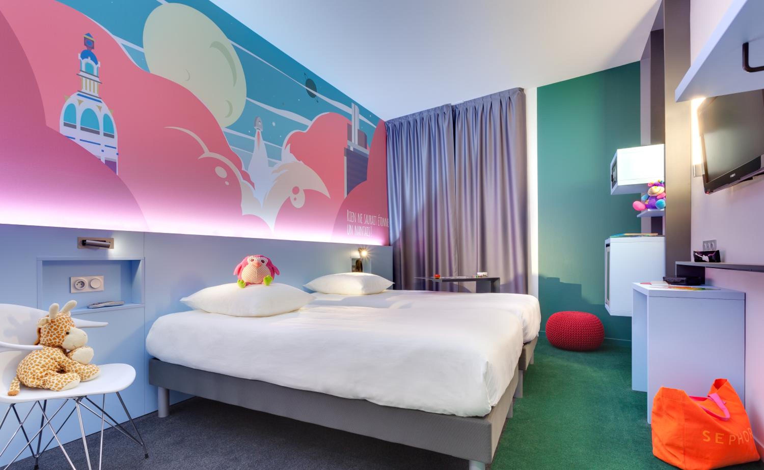 Standard Twin Room photo 2
