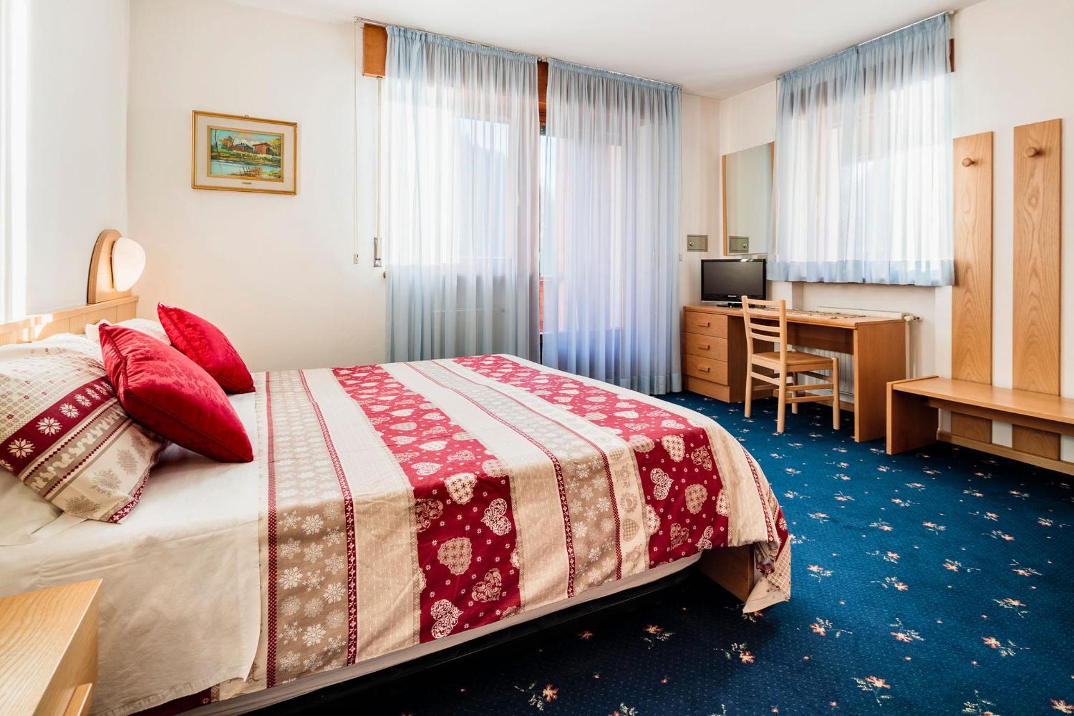 Classic Double or Twin Room photo 1