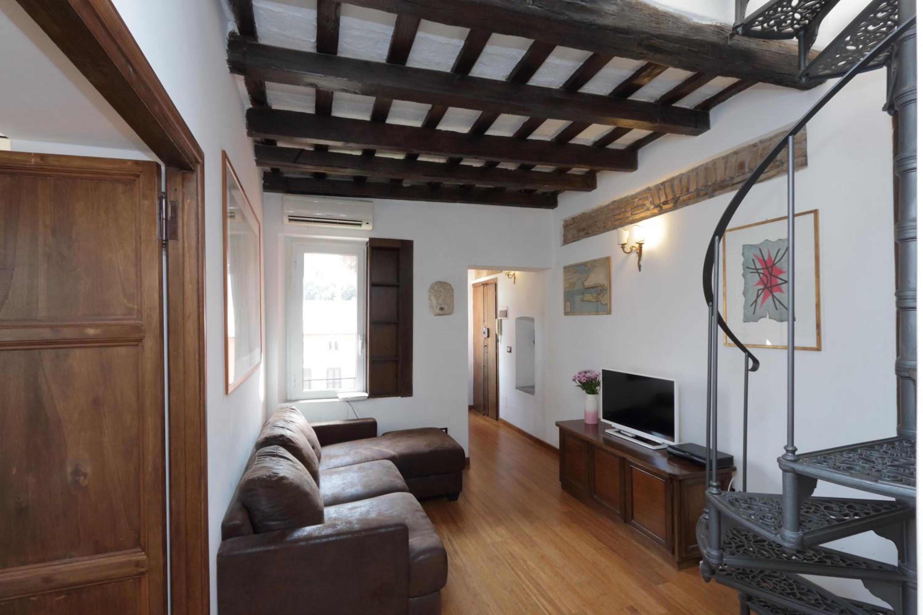 Apartment - Split Level