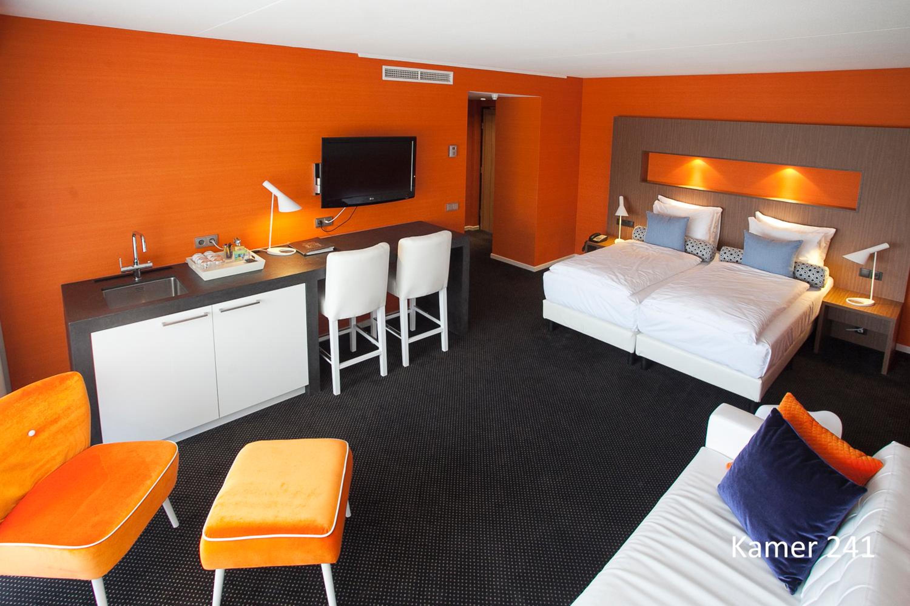 Family Room Orange