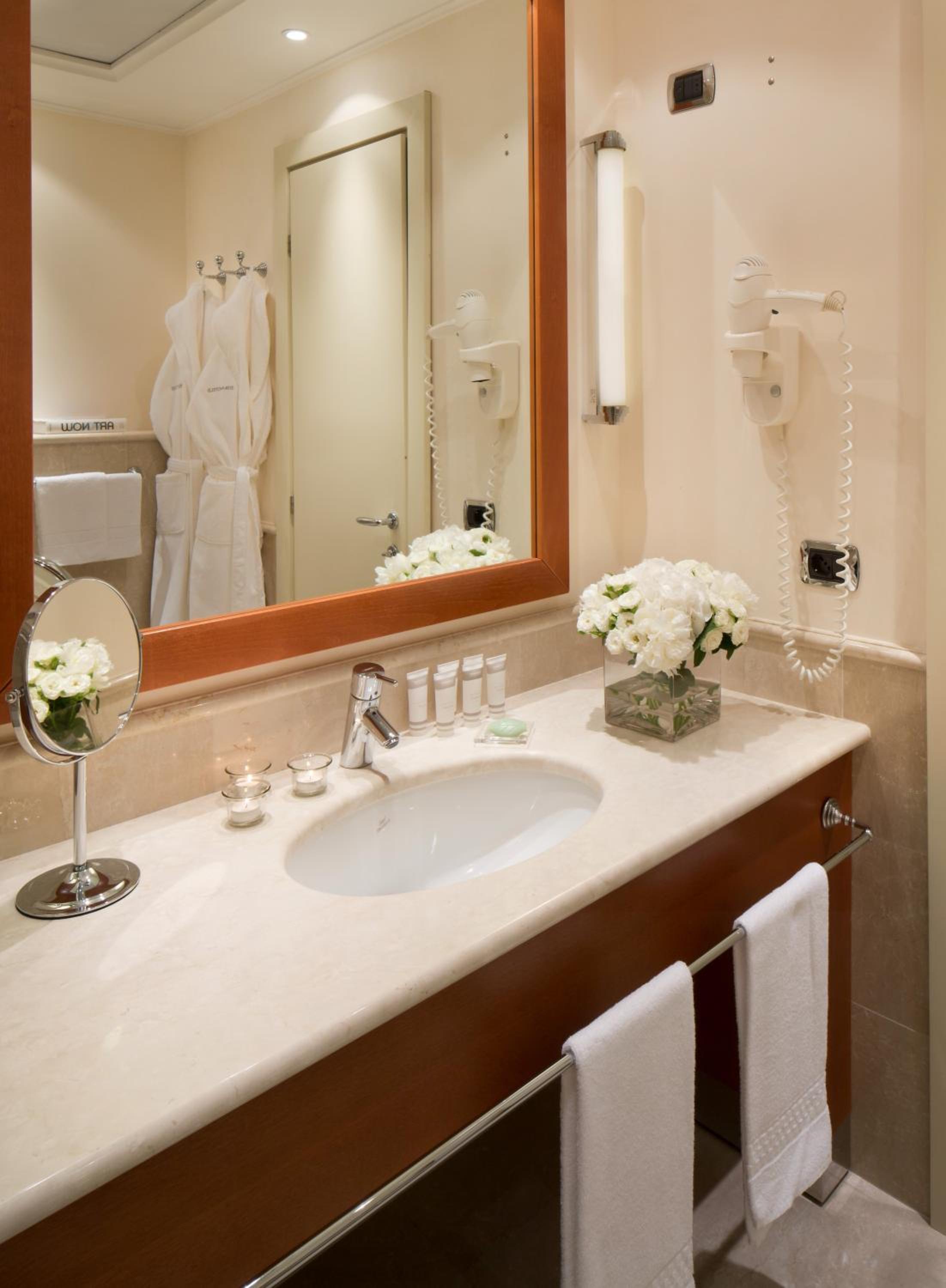 Suite - Photo 6