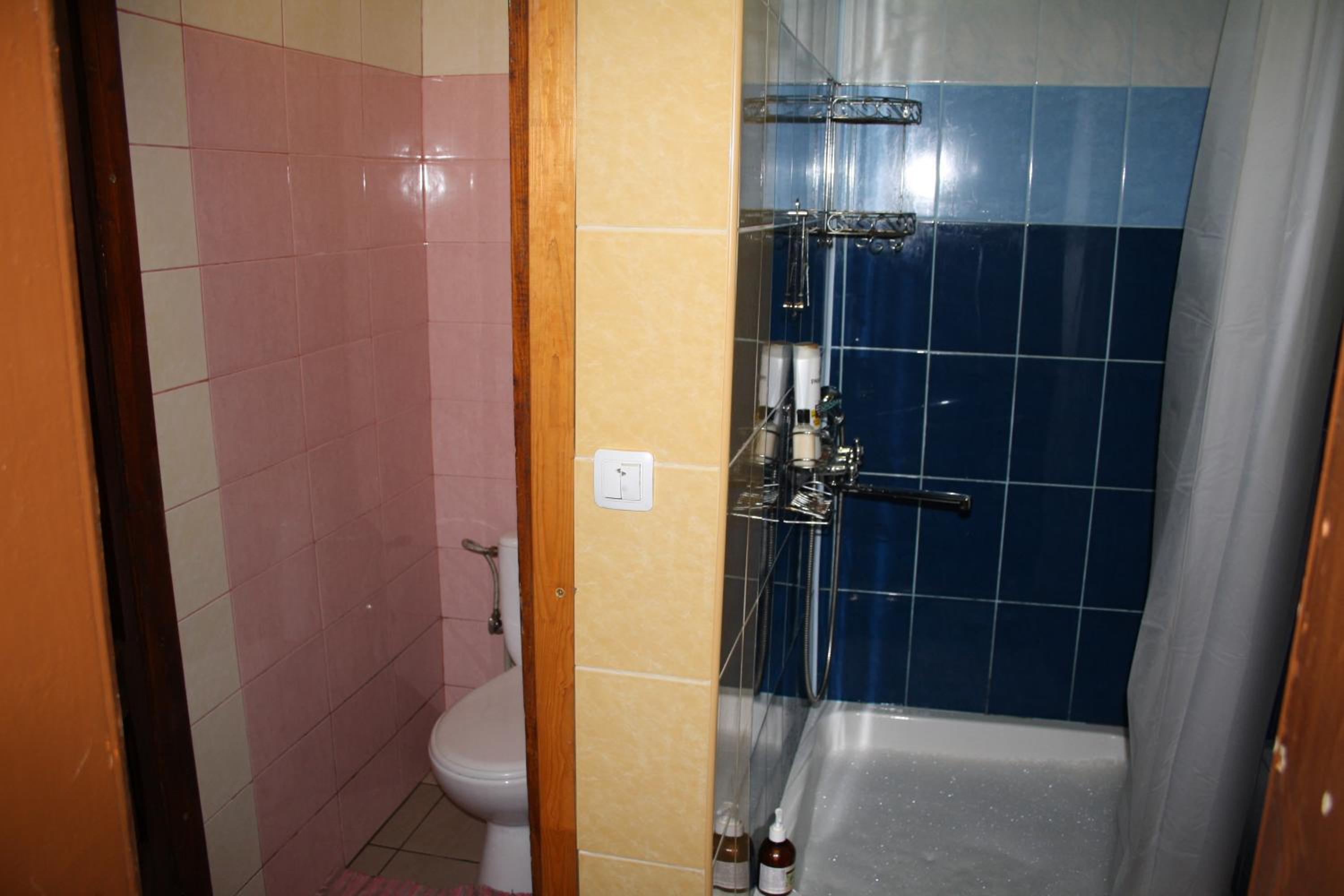 One-Bedroom House photo 2