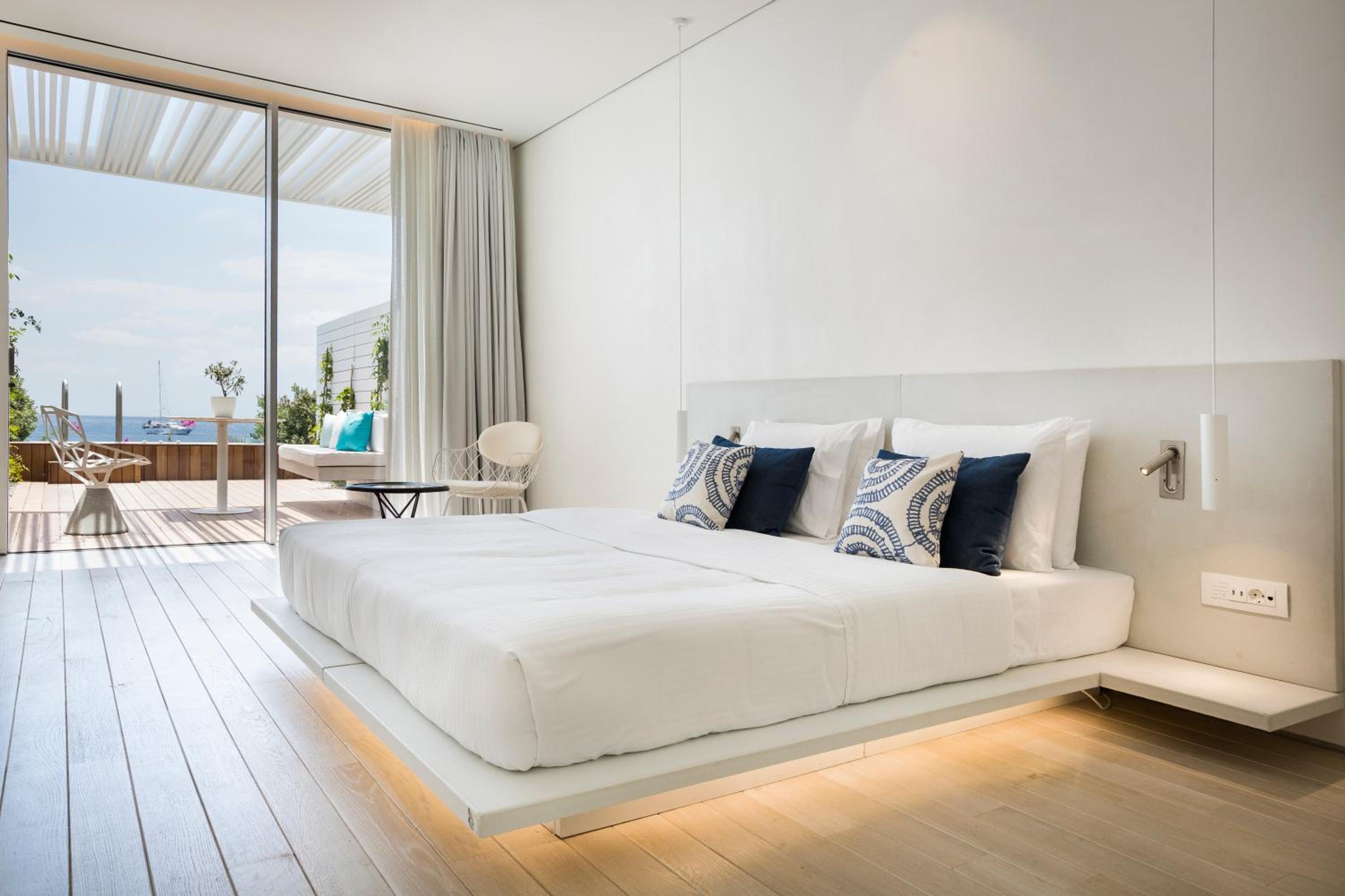 Sea View Suite with Private Pool