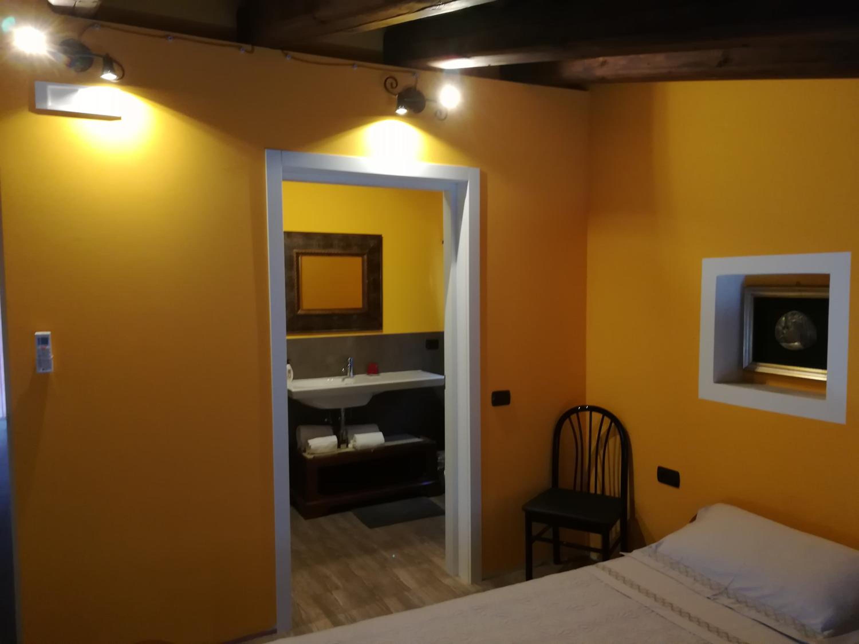 Budget Twin Room photo 1