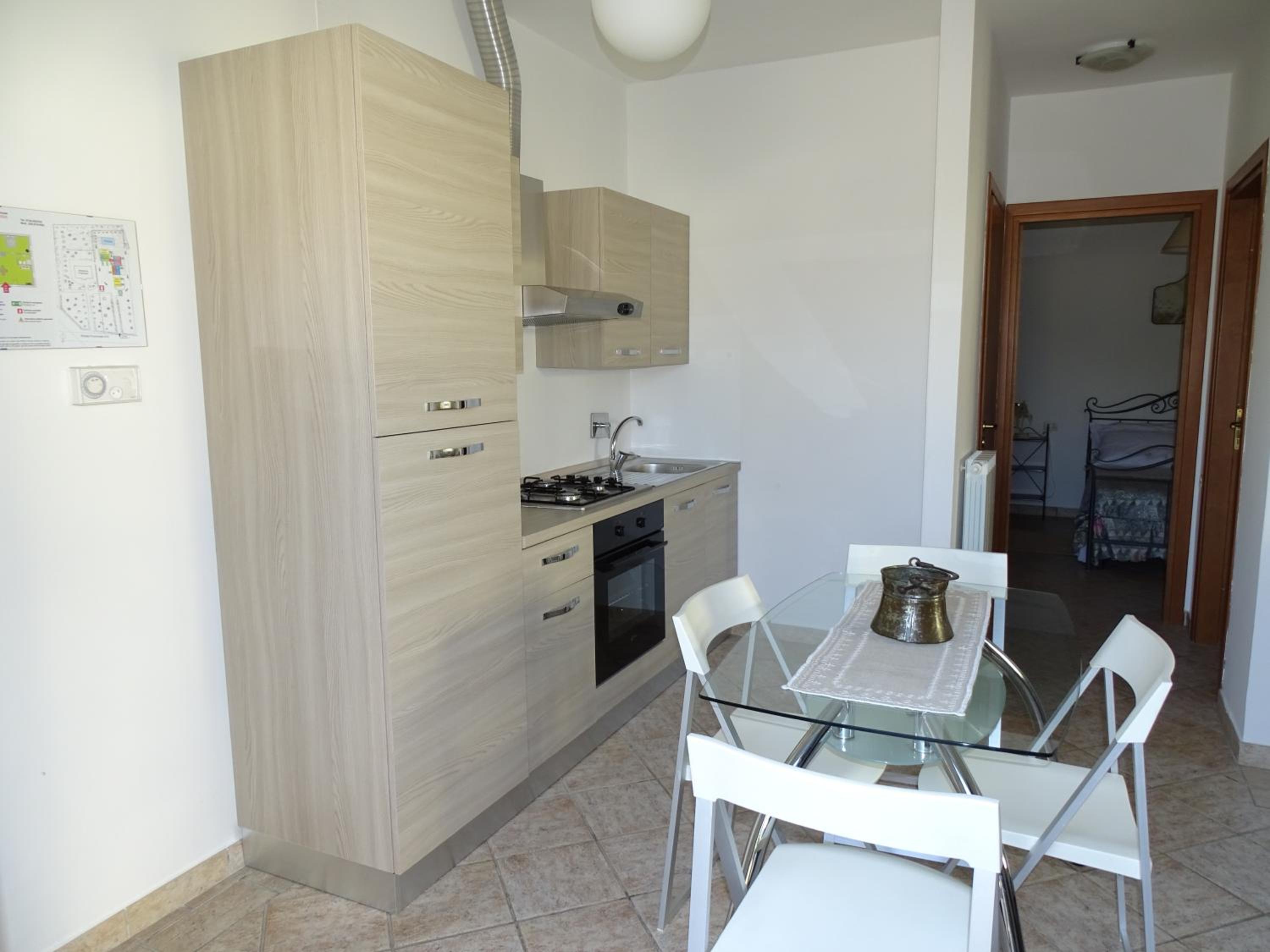 One-Bedroom Apartment - Photo 11