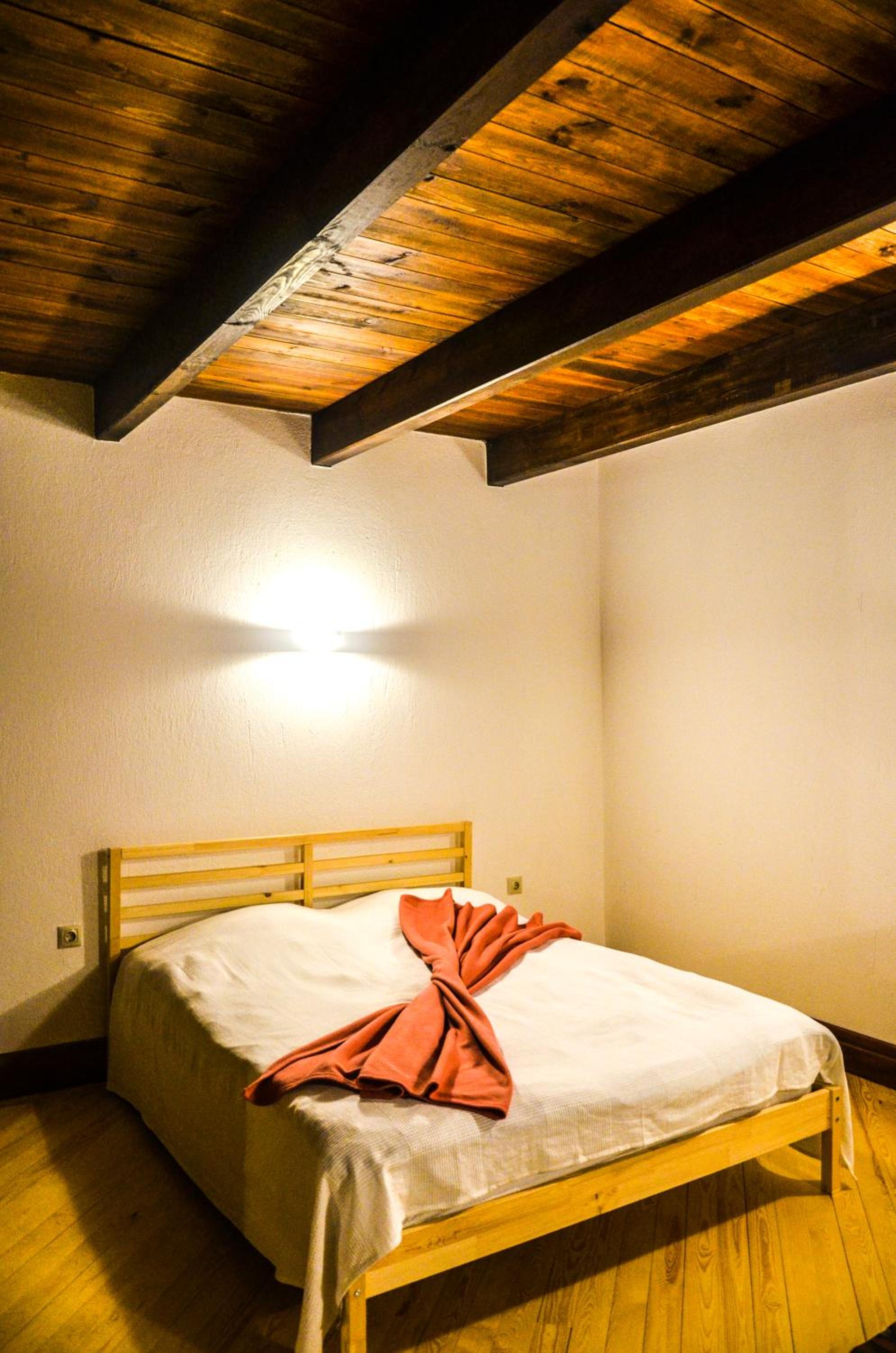 两卧室小屋
