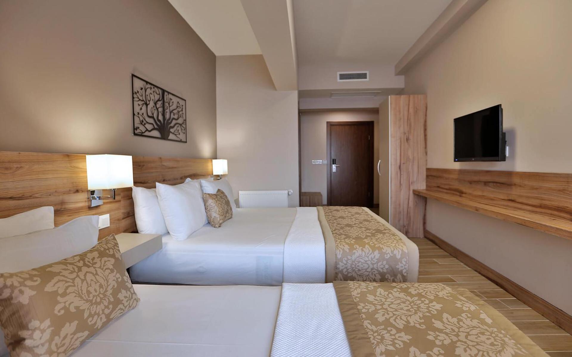 Family Room with Sea View photo 3