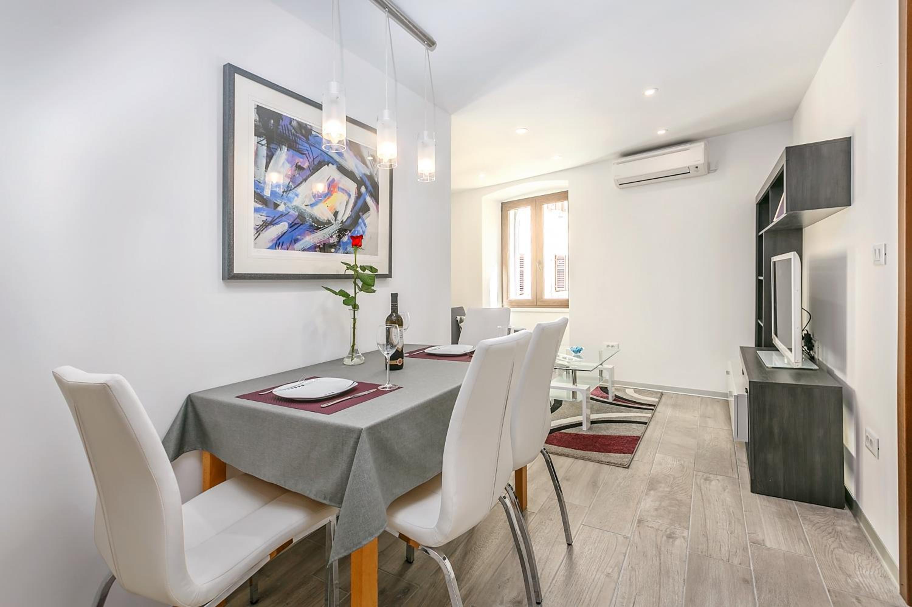 Apartment - Photo 10