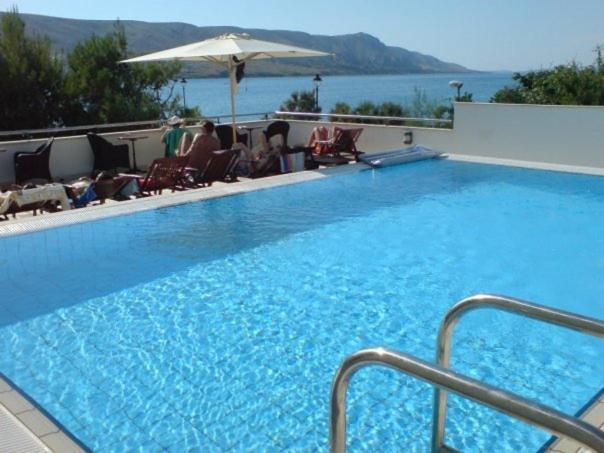 Standard Double Room with Balcony and Park View photo 2