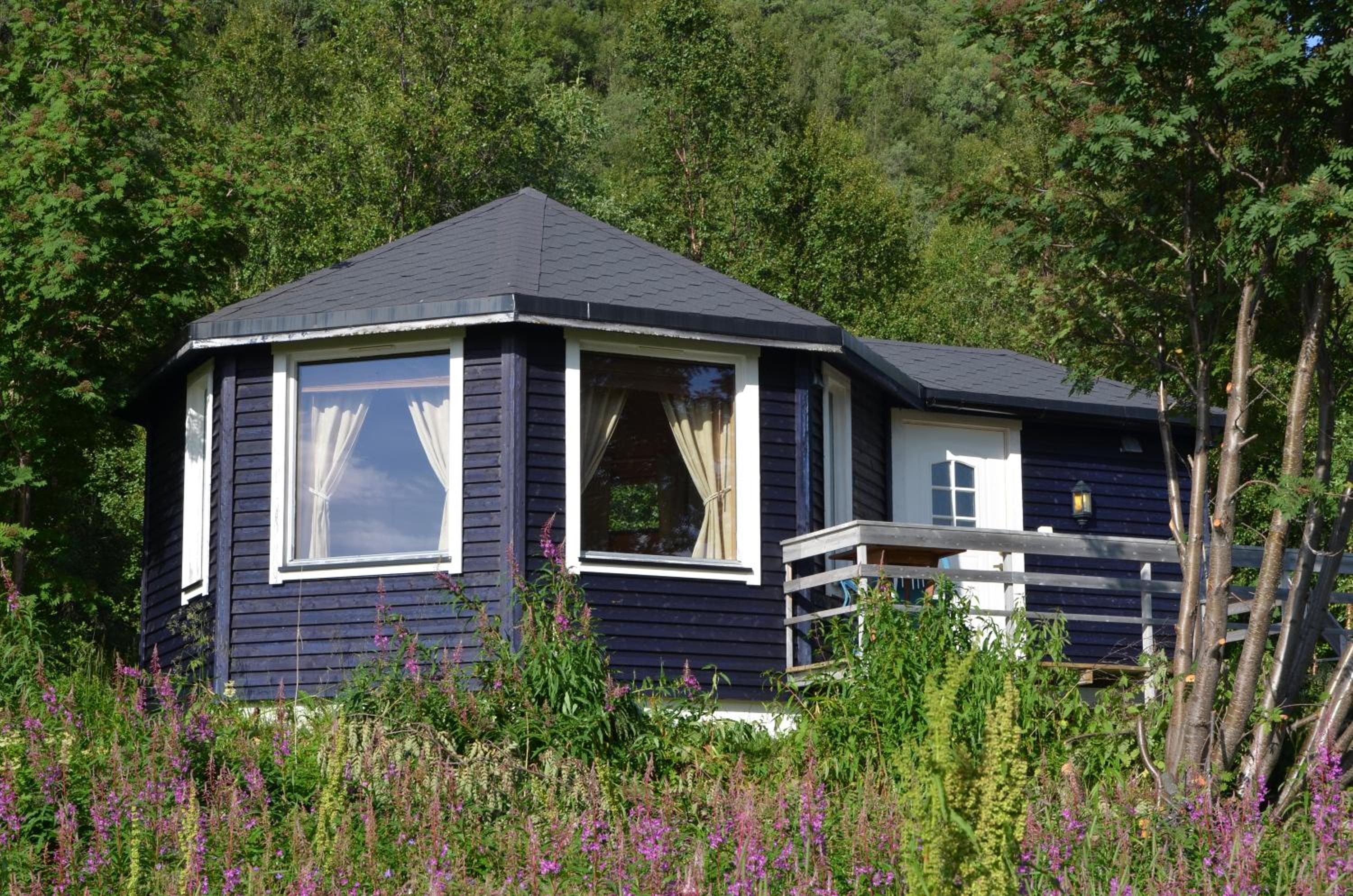 Cottage photo 2