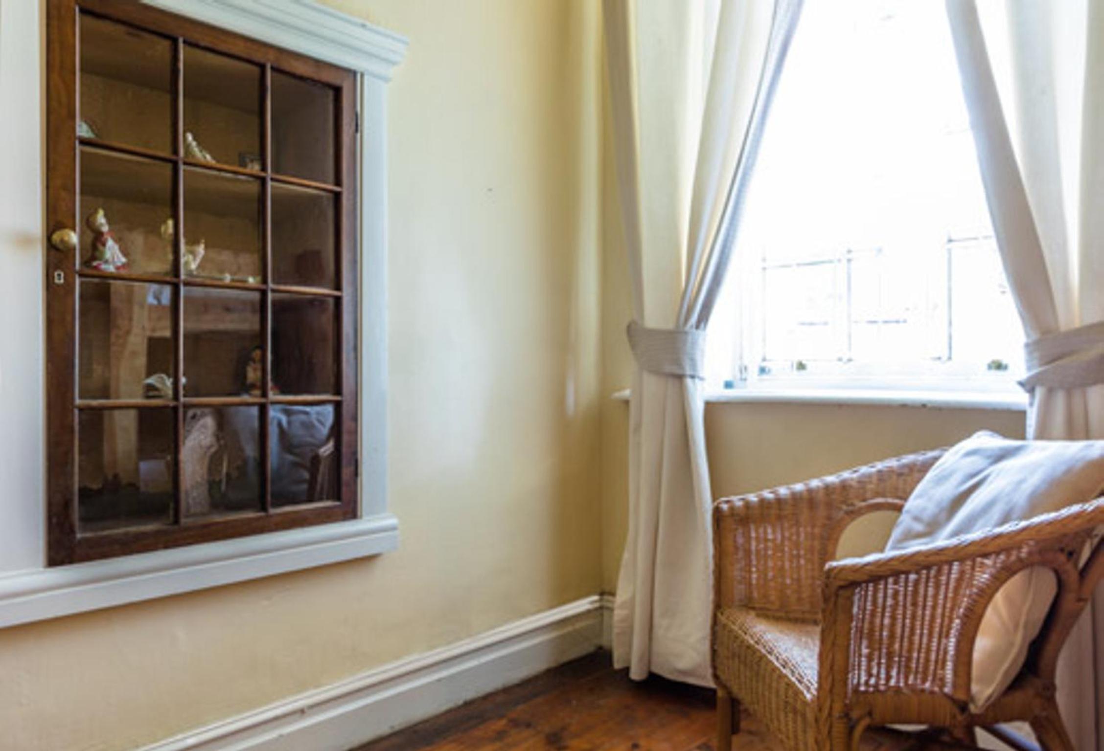 Family Room with Private Bathroom - Photo 1